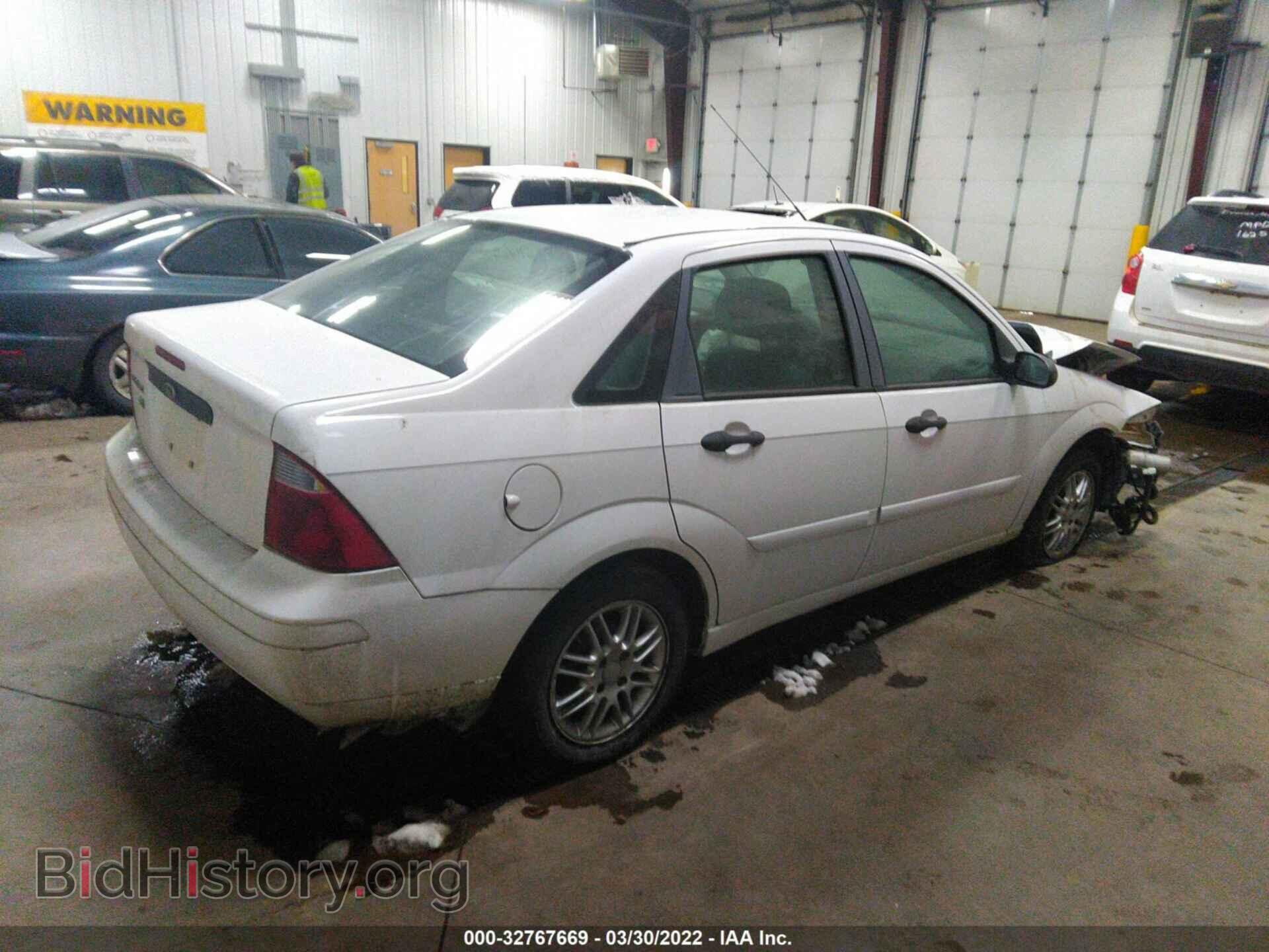2007 FORD FOCUS - VIN: 1FAFP34N57W255382 - Фото 4