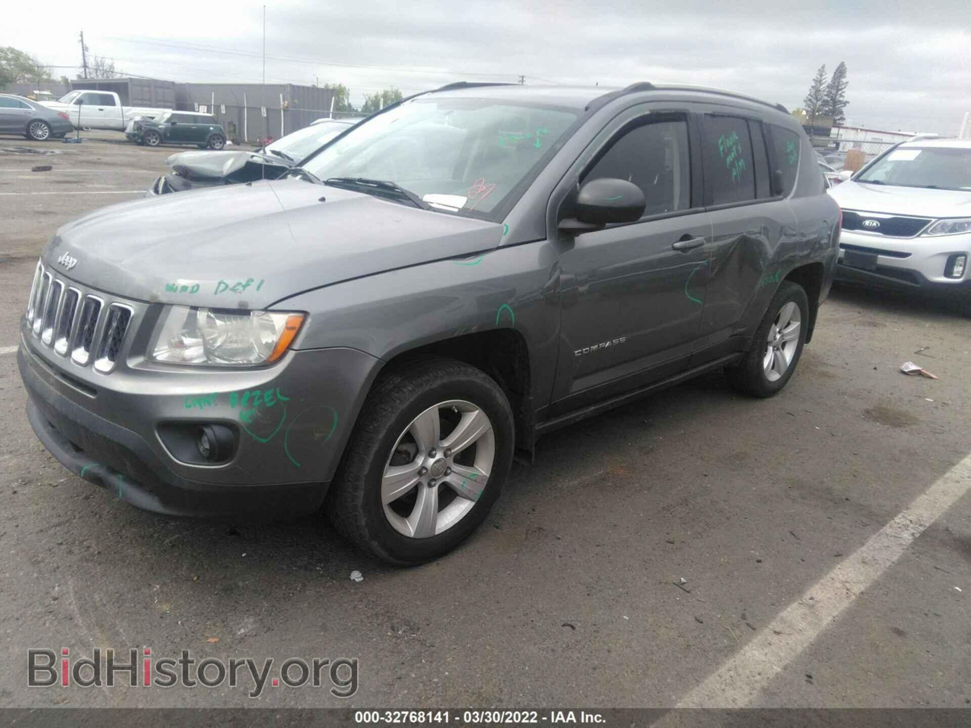 2012 JEEP COMPASS - VIN: 1C4NJDBB9CD514130 - Photo 2