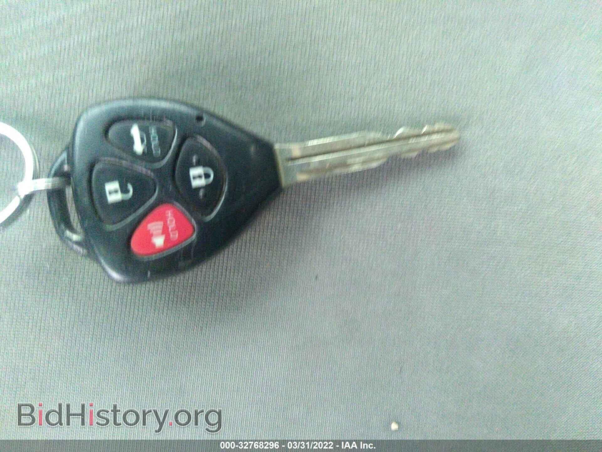 2011 TOYOTA COROLLA - VIN: 2T1BU4EEXBC647359 - Фото 11