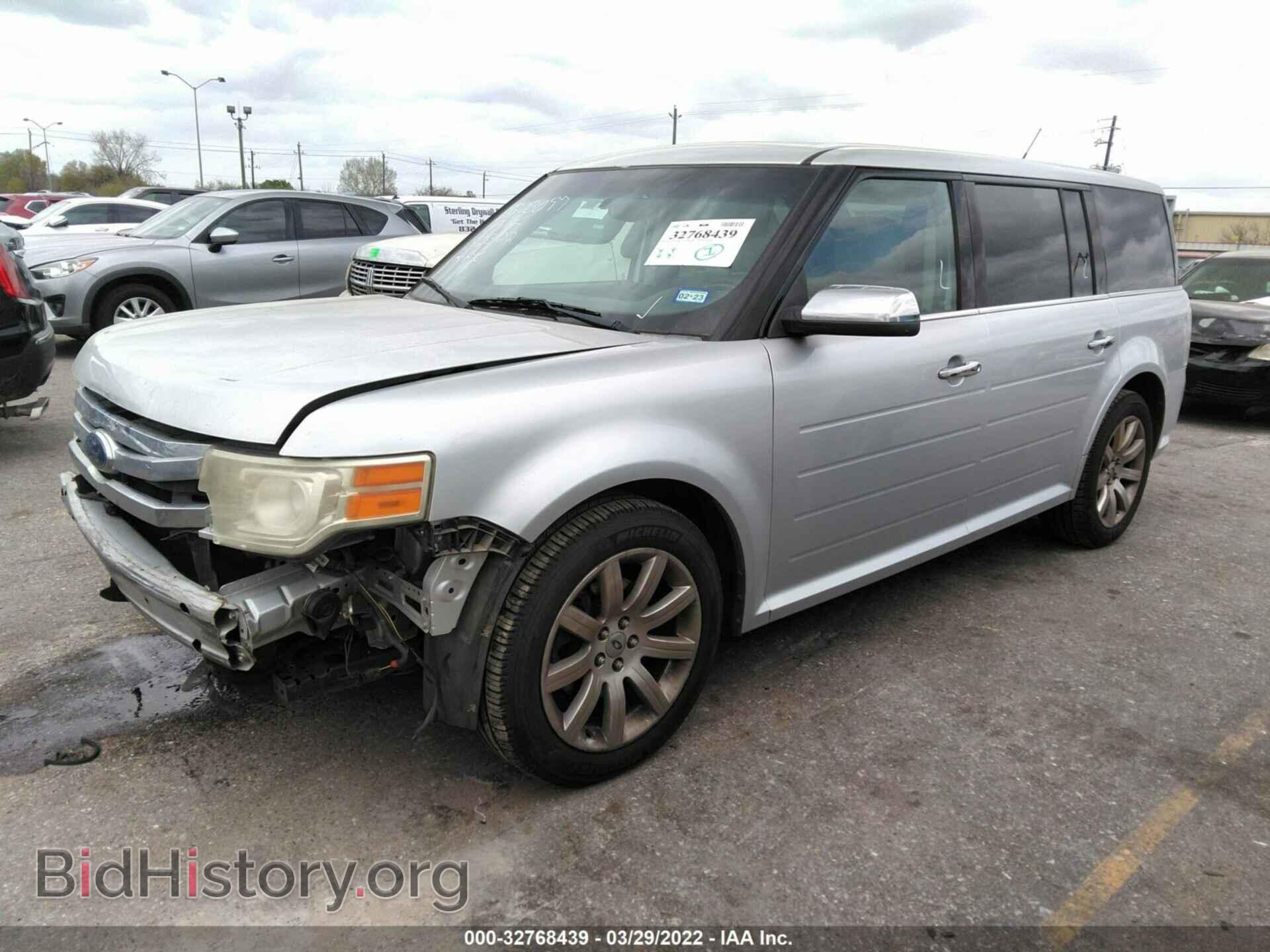 2010 FORD FLEX - VIN: 2FMGK5DC8ABB21820 - Фото 2