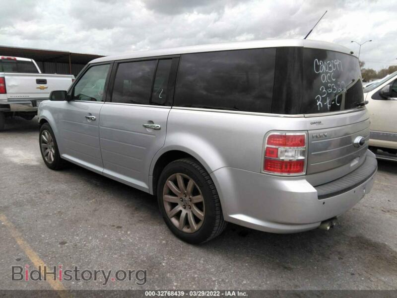2010 Ford FLEX (VIN 2FMGK5DC8ABB21820) — photo 3 of 11