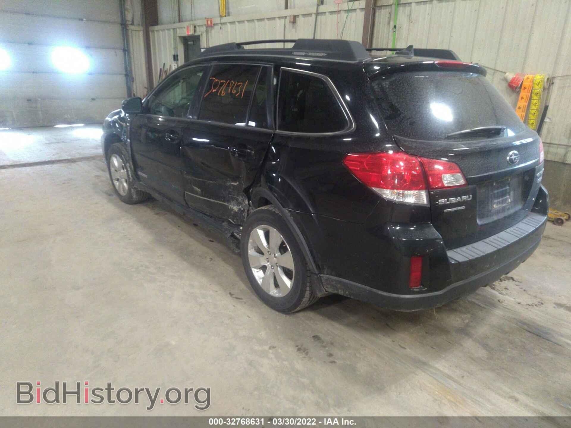 2011 SUBARU OUTBACK - VIN: 4S4BRDKC1B2381244 - Фото 3