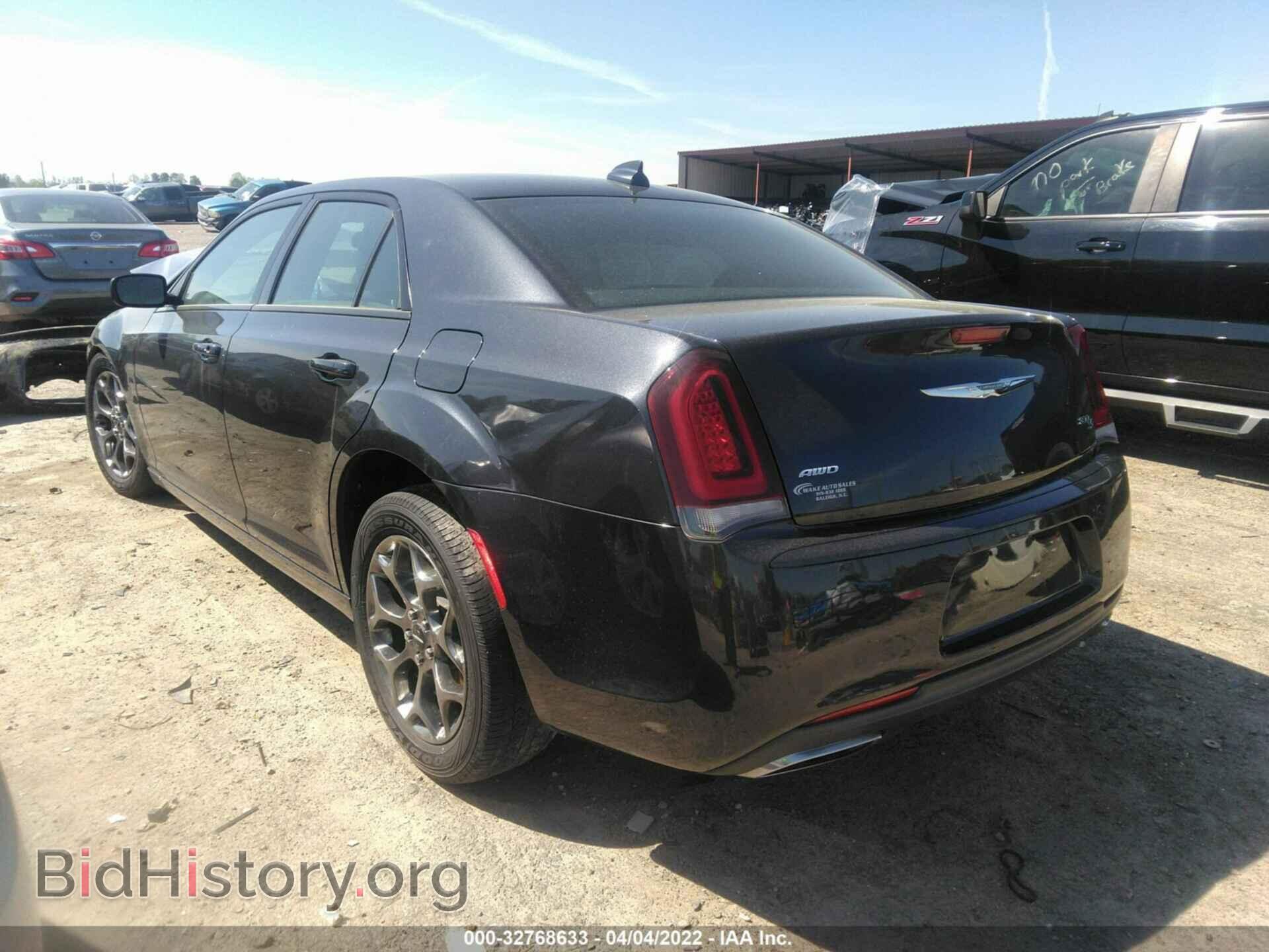 2016 CHRYSLER 300 - VIN: 2C3CCAGG9GH209101 - Фото 3