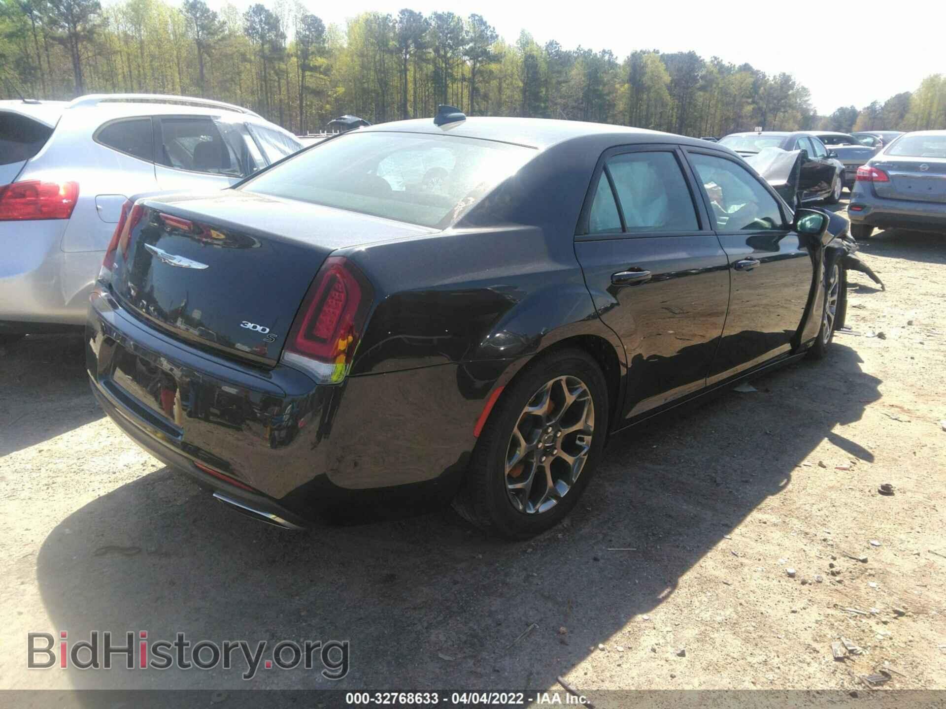 2016 CHRYSLER 300 - VIN: 2C3CCAGG9GH209101 - Фото 4