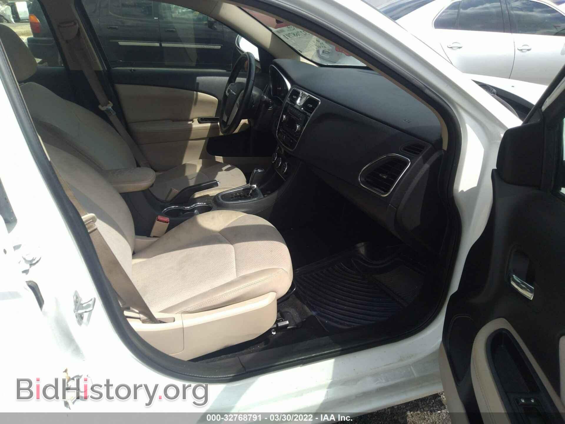 2012 CHRYSLER 200 - VIN: 1C3CCBBB0CN107785 - Photo 5