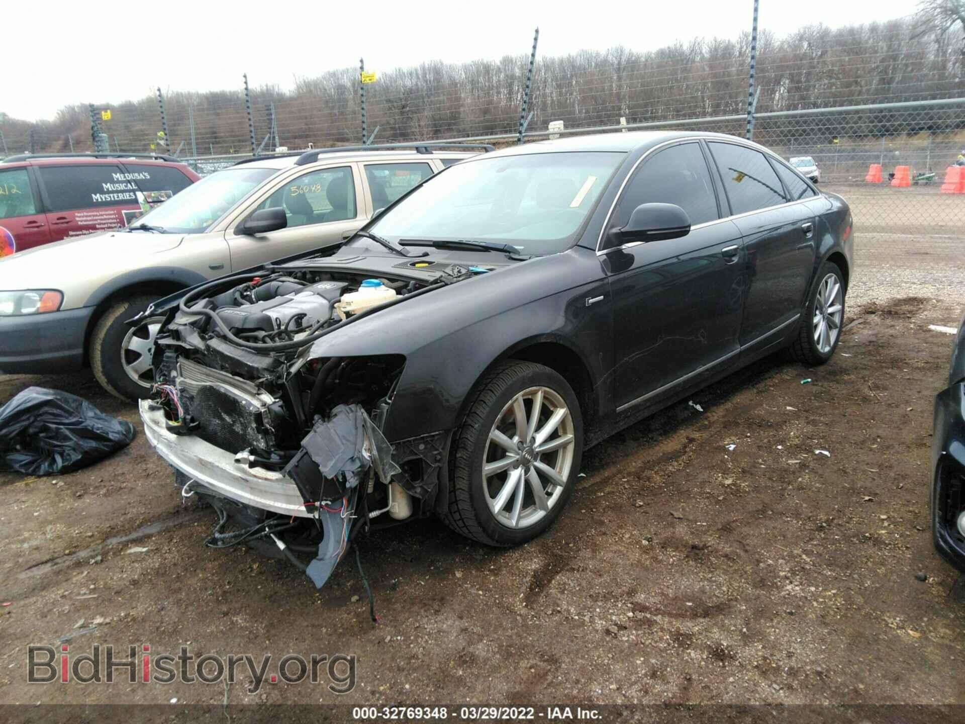 2011 AUDI A6 - VIN: WAUKGAFB3BN015713 - Фото 2
