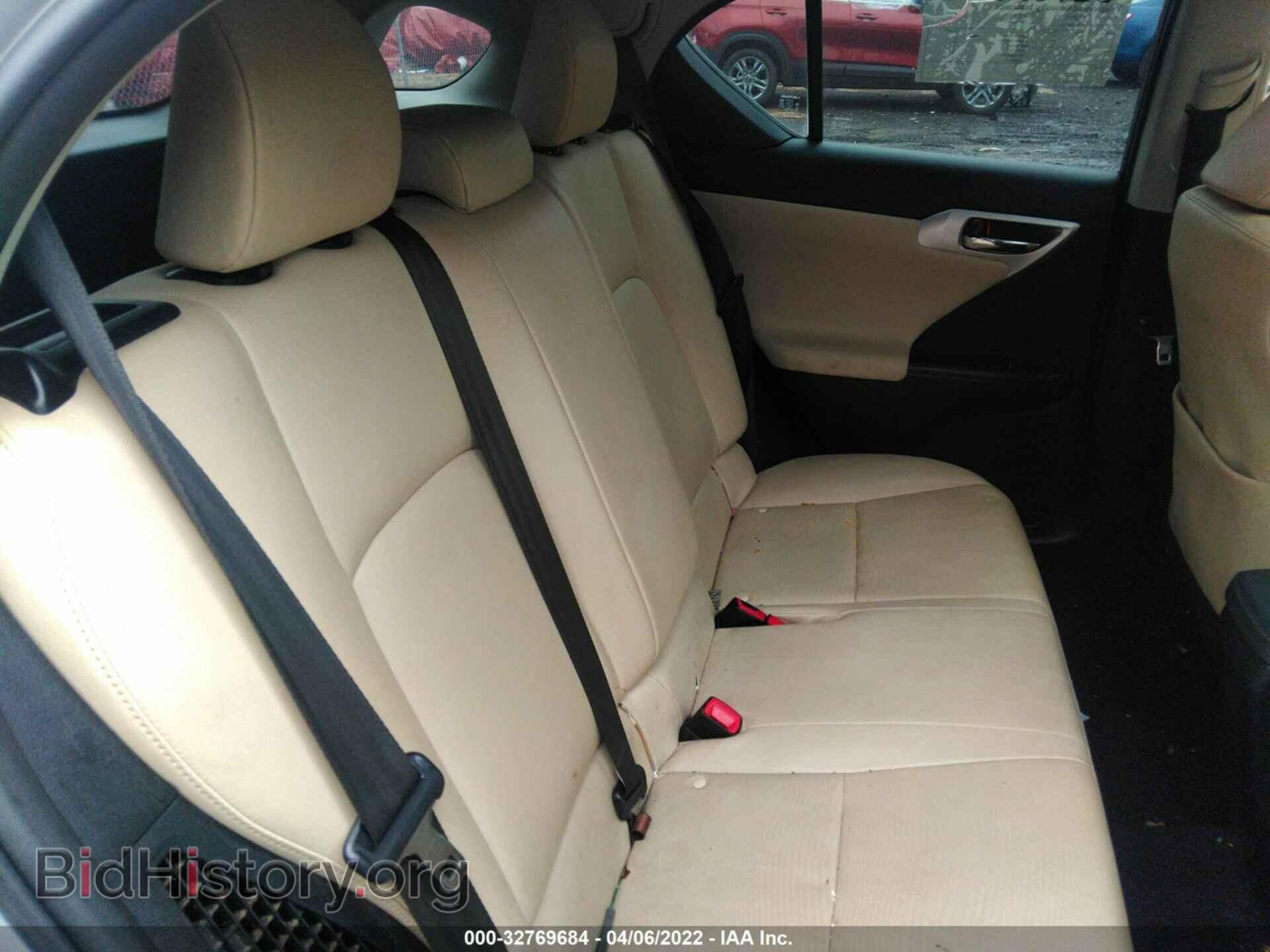 2012 LEXUS CT 200H - VIN: JTHKD5BH6C2067304 - Photo 8