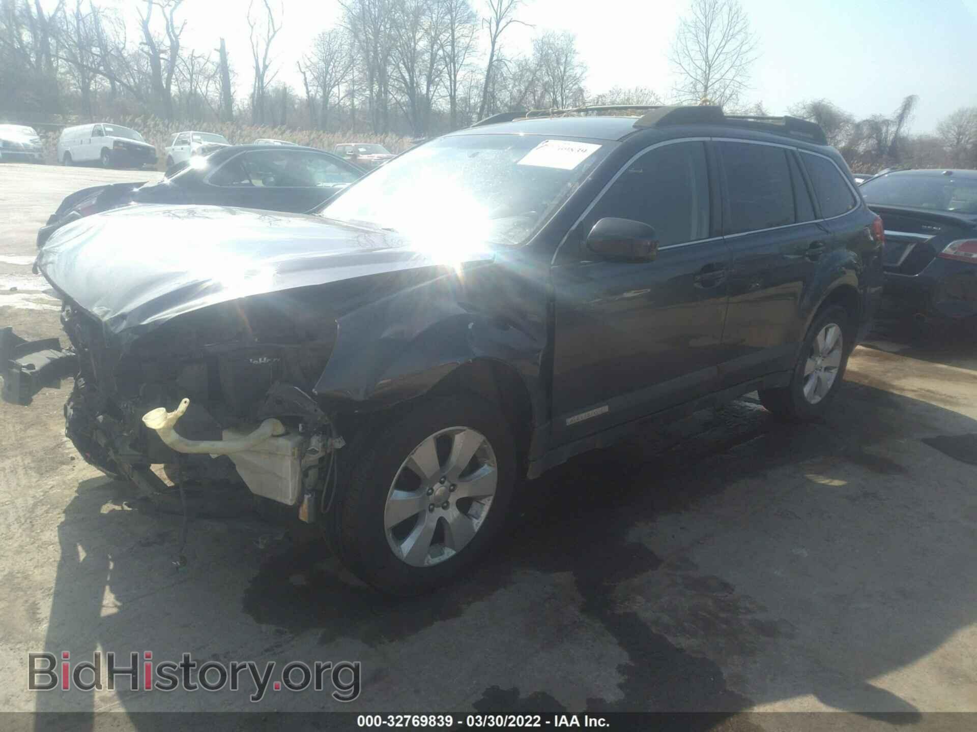 2011 SUBARU OUTBACK - VIN: 4S4BRBCC3B3328929 - Фото 2
