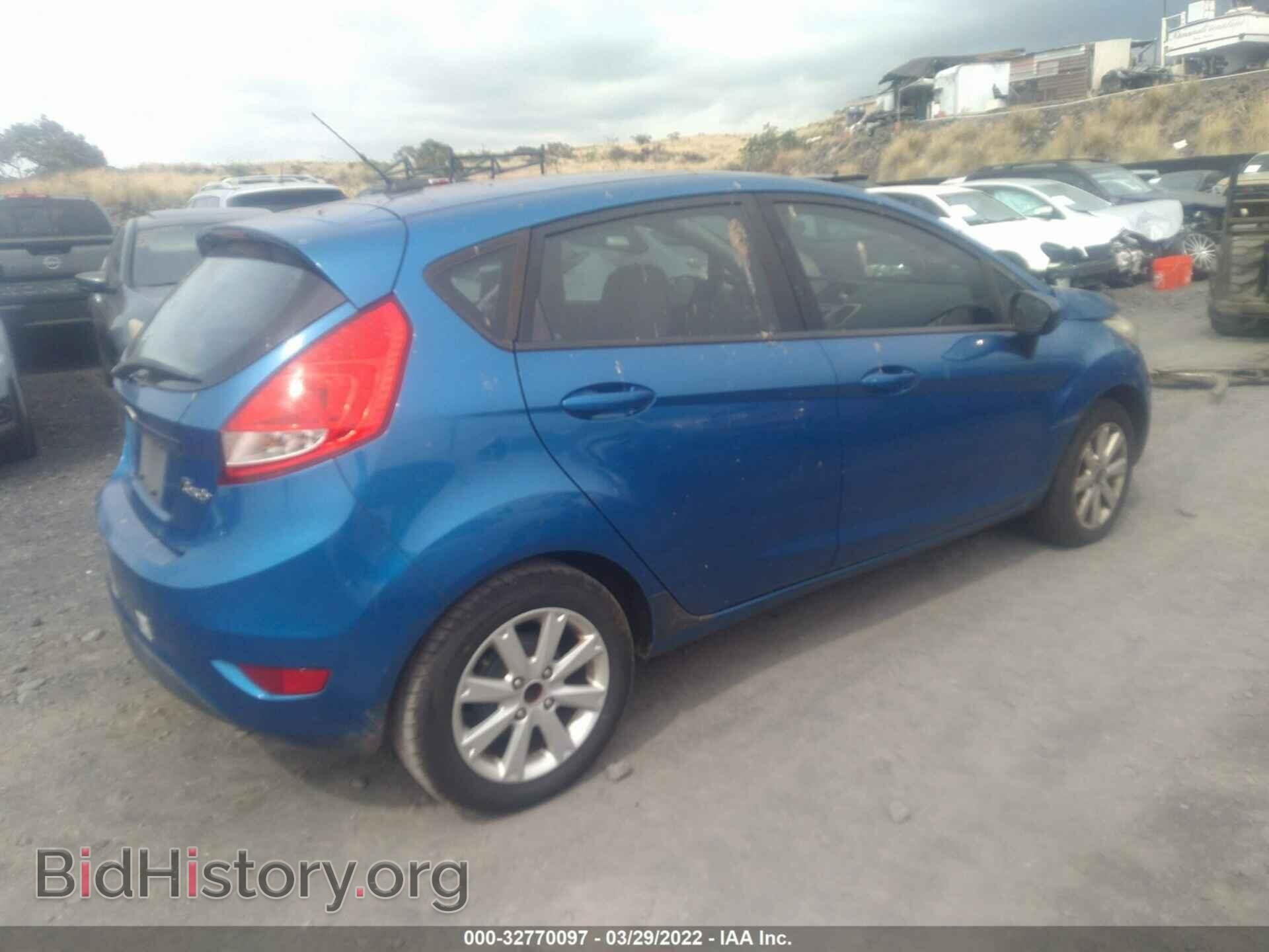 2011 FORD FIESTA - VIN: 3FADP4EJ2BM168038 - Фото 4