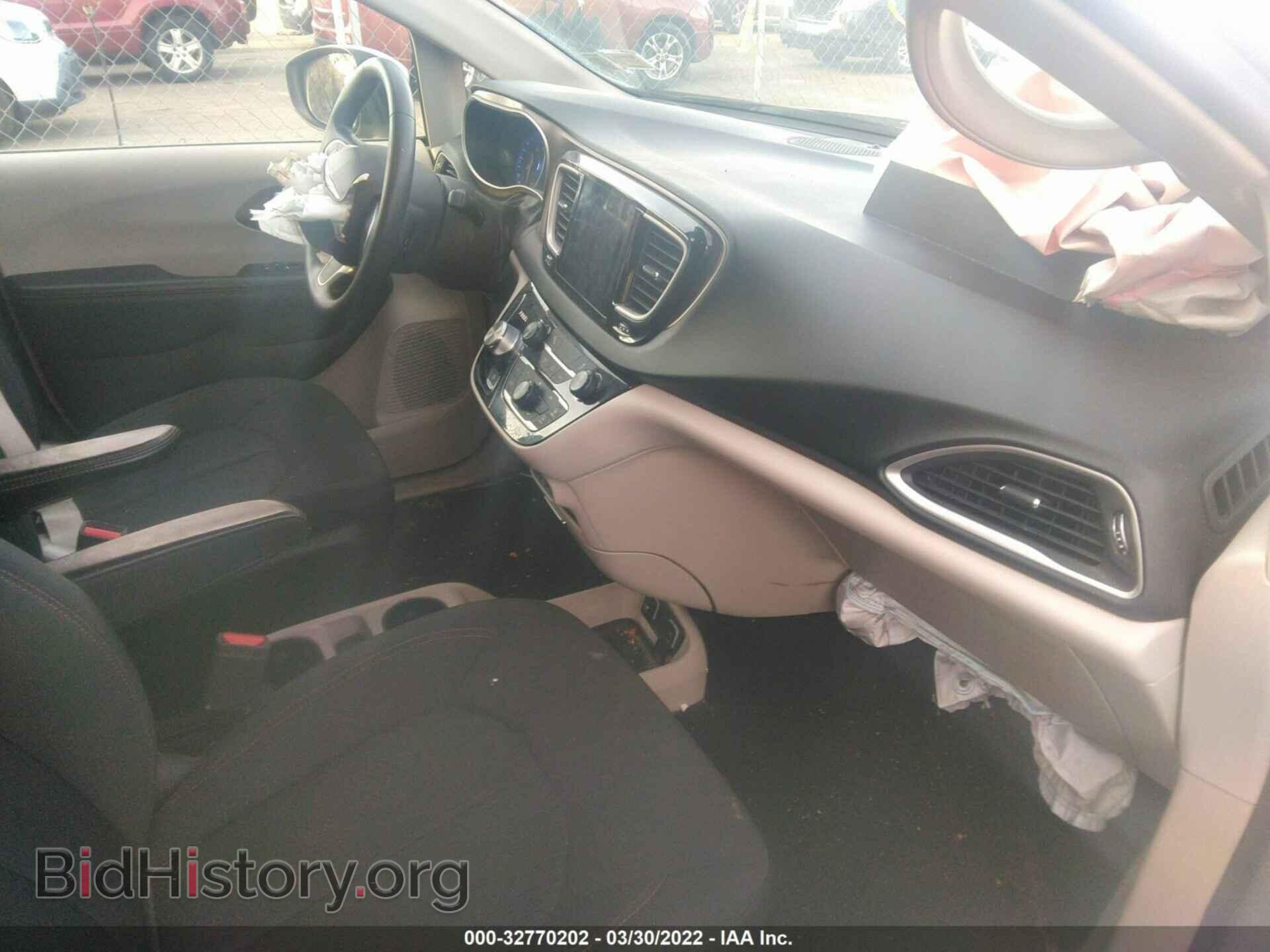 2017 CHRYSLER PACIFICA - VIN: 2C4RC1DG2HR514980 - Фото 5