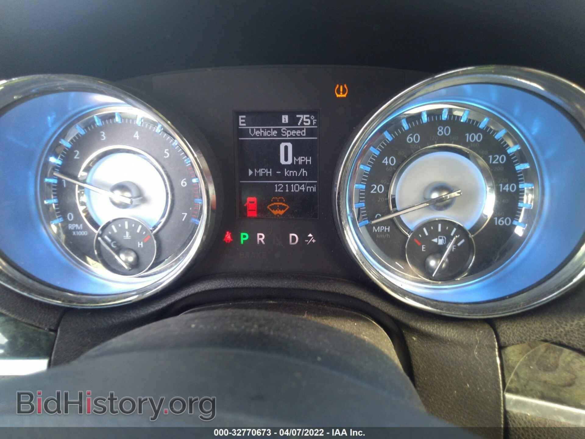 2011 CHRYSLER 300 - VIN: 2C3CK6CT9BH573854 - Фото 7