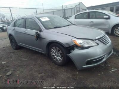 2013 Chrysler 200 LX, серебристый — VIN 1C3CCBAB6DN735904, IAAI