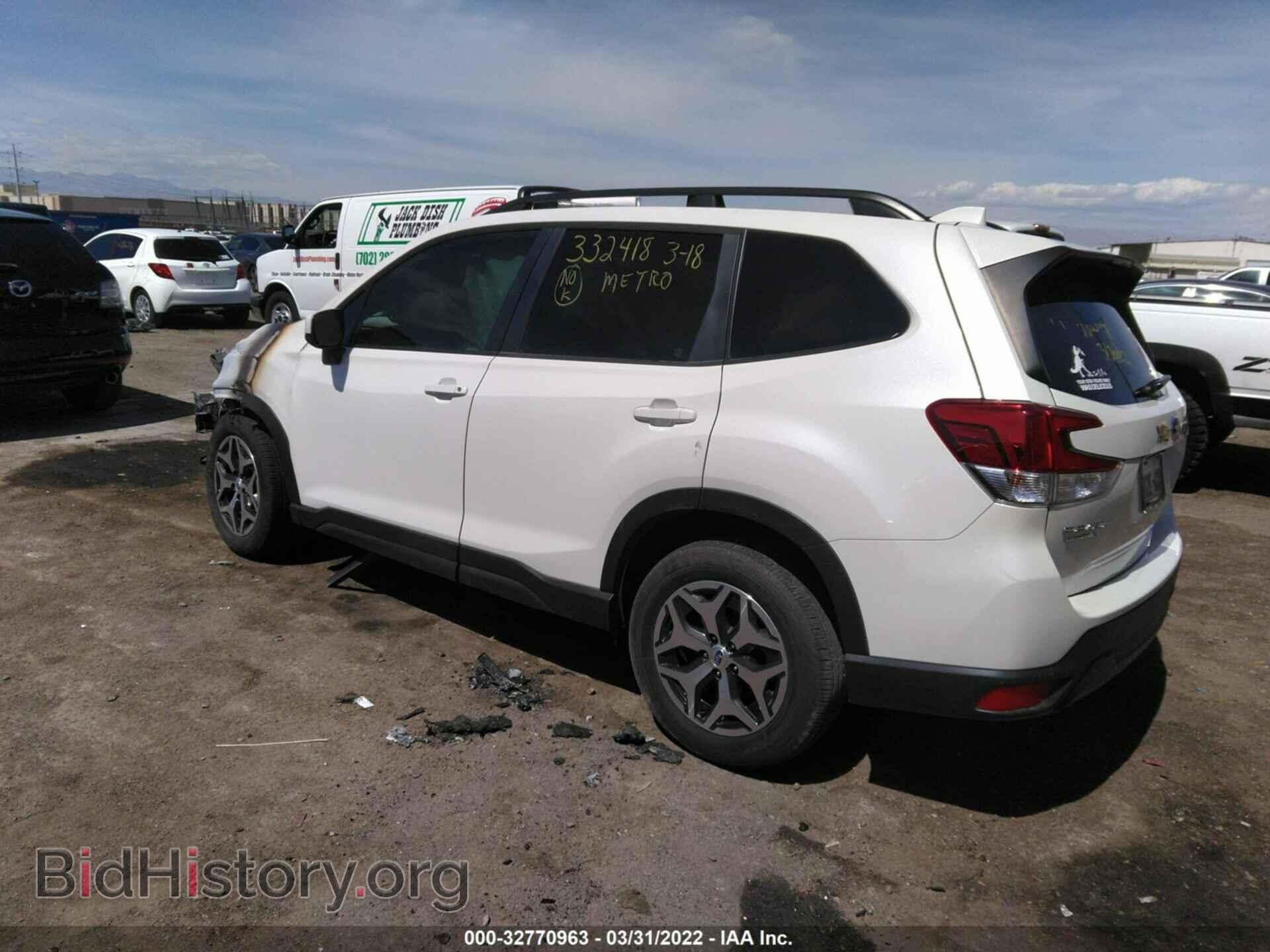 2019 SUBARU FORESTER - VIN: JF2SKAGC2KH554106 - Фото 3