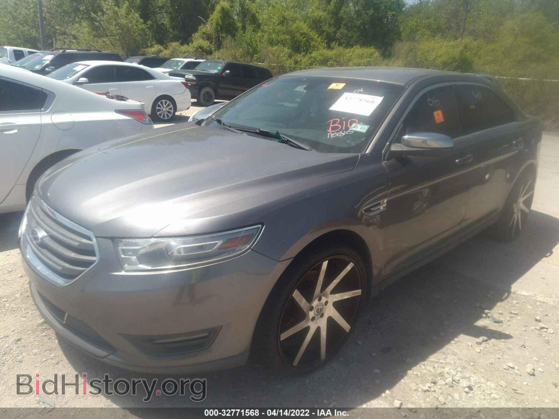 2013 FORD TAURUS - VIN: 1FAHP2F89DG193114 - Фото 2