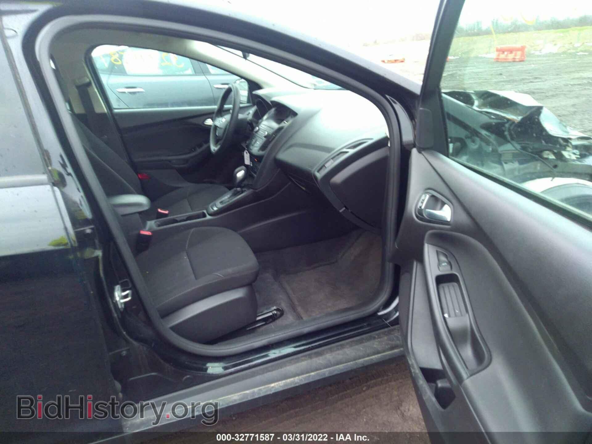 2018 FORD FOCUS - VIN: 1FADP3K2XJL306738 - Фото 5