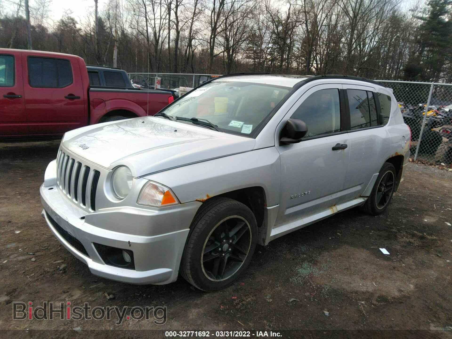 2007 JEEP COMPASS - VIN: 1J8FF47W07D377370 - Фото 2