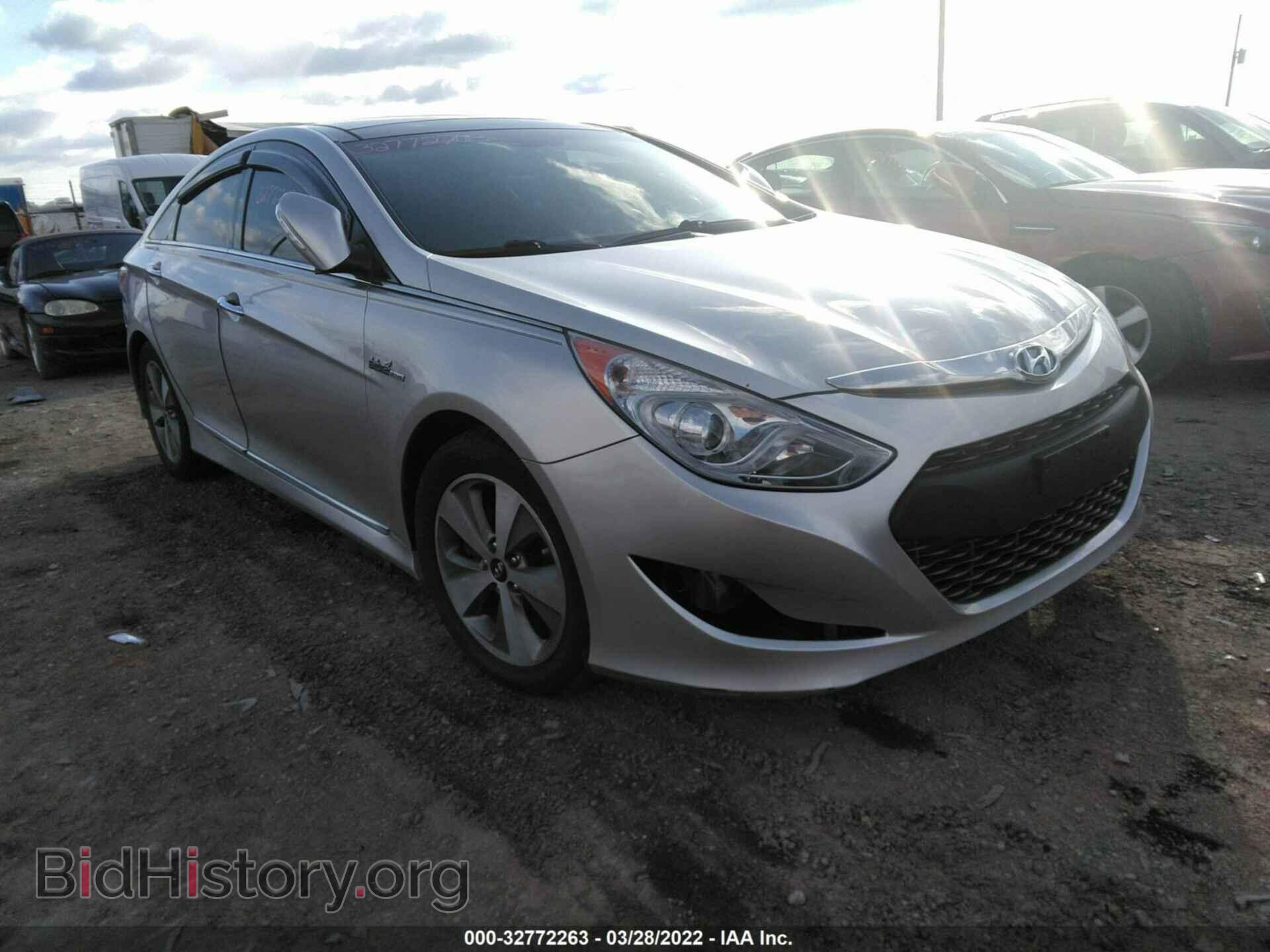 Photo KMHEC4A4XBA016673 - HYUNDAI SONATA 2011