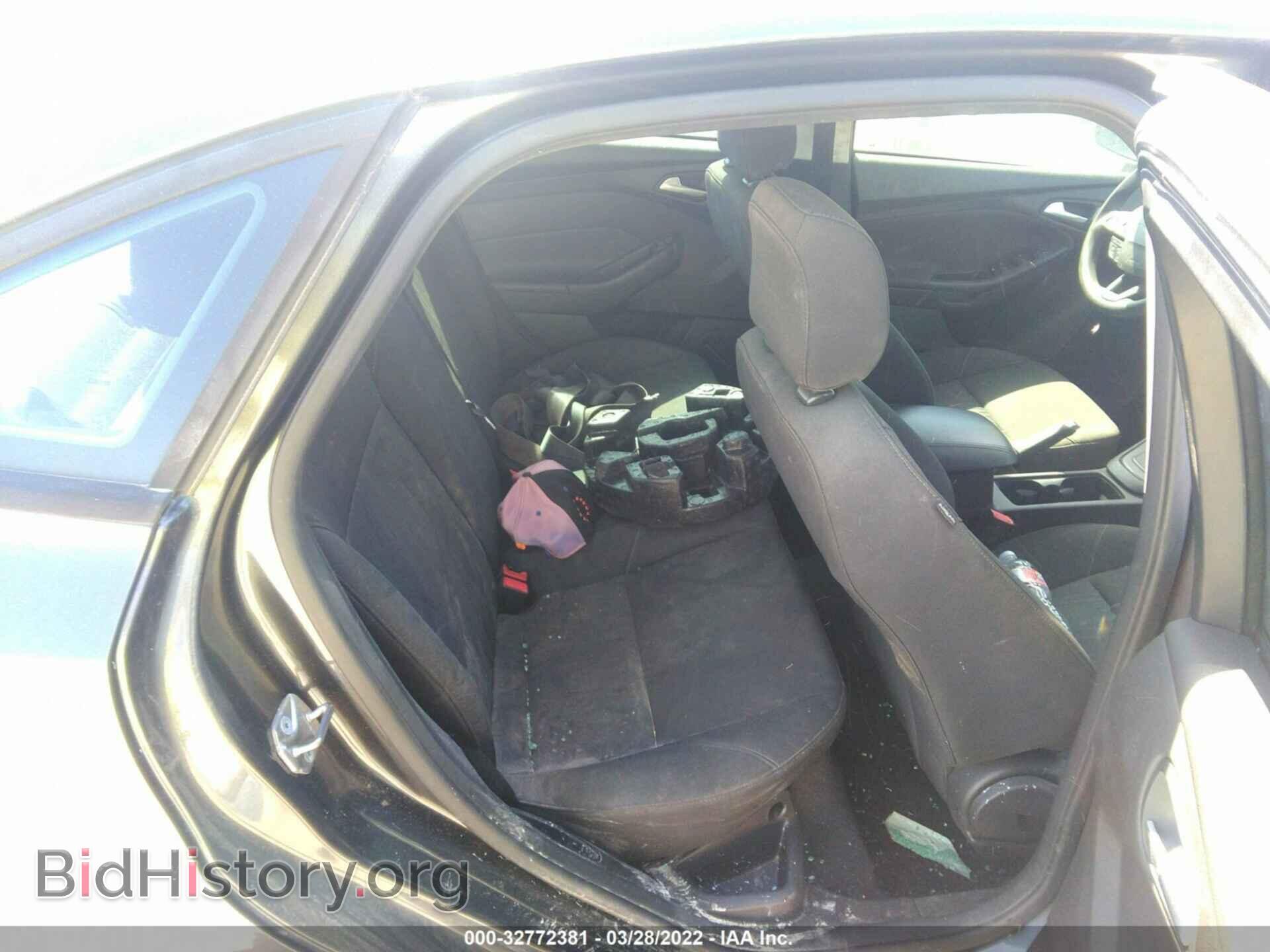 2016 FORD FOCUS - VIN: 1FADP3F25GL383200 - Фото 8