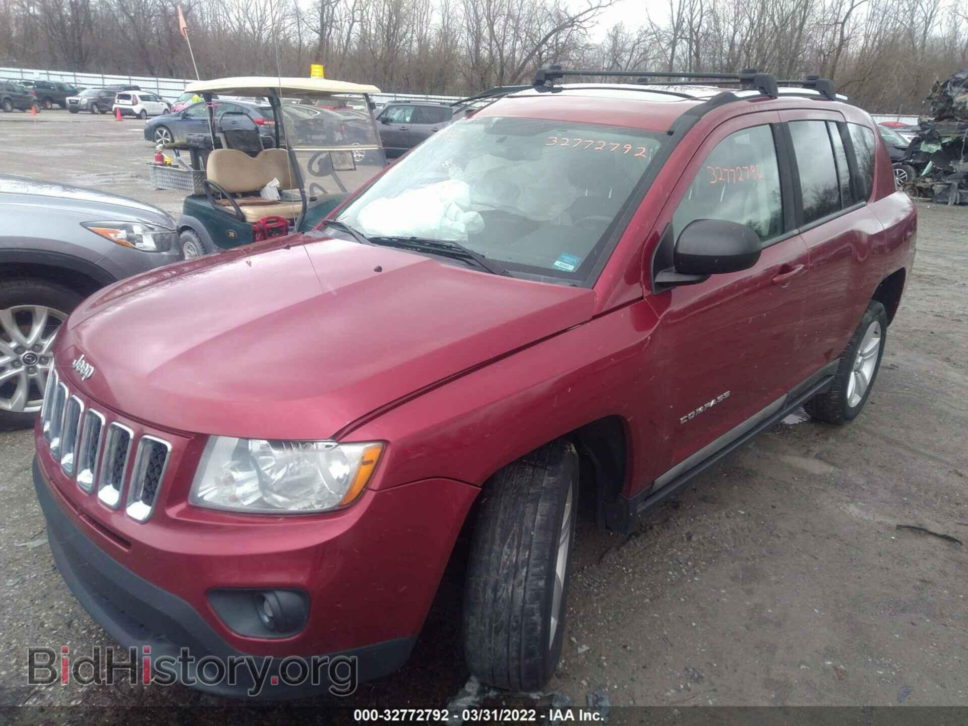 2011 JEEP COMPASS - VIN: 1J4NF1FB3BD136440 - Фото 2