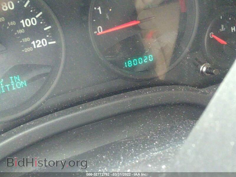 2011 Jeep COMPASS (VIN 1J4NF1FB3BD136440) — фото 7 из 11