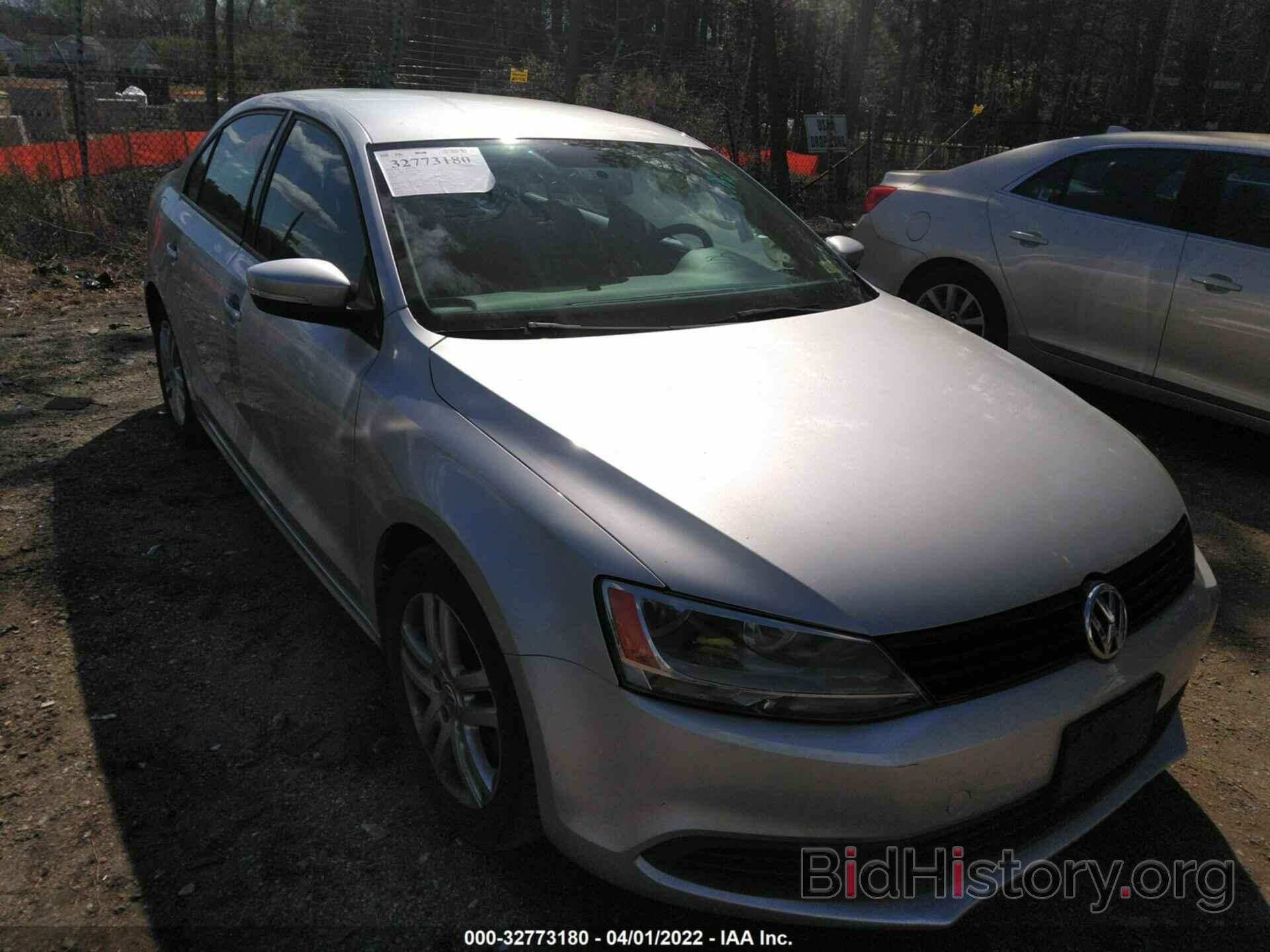 Фотография 3VWDX7AJ6CM345447 - VOLKSWAGEN JETTA SEDAN 2012