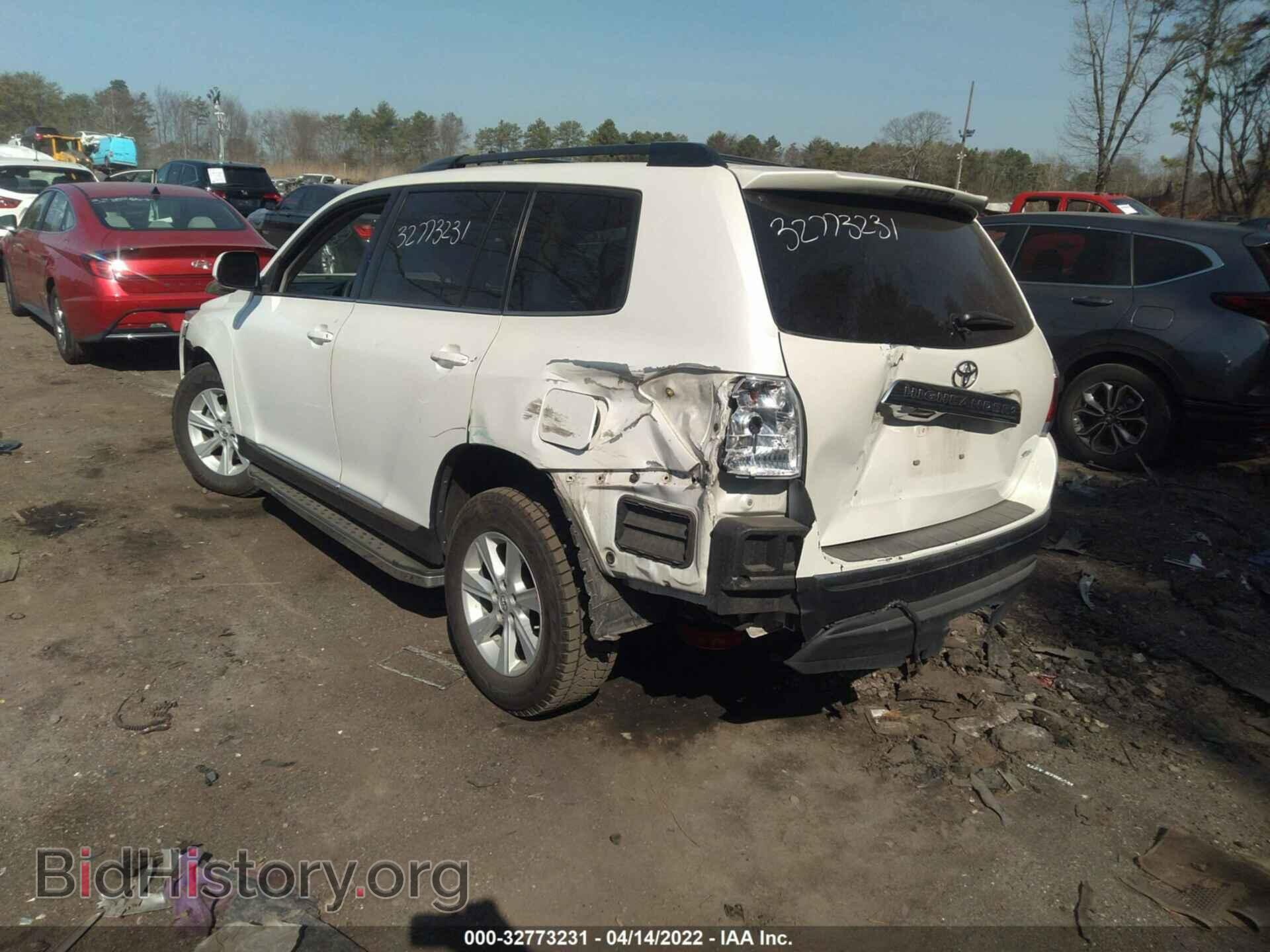 2012 TOYOTA HIGHLANDER - VIN: 5TDBK3EH3CS131461 - Фото 3