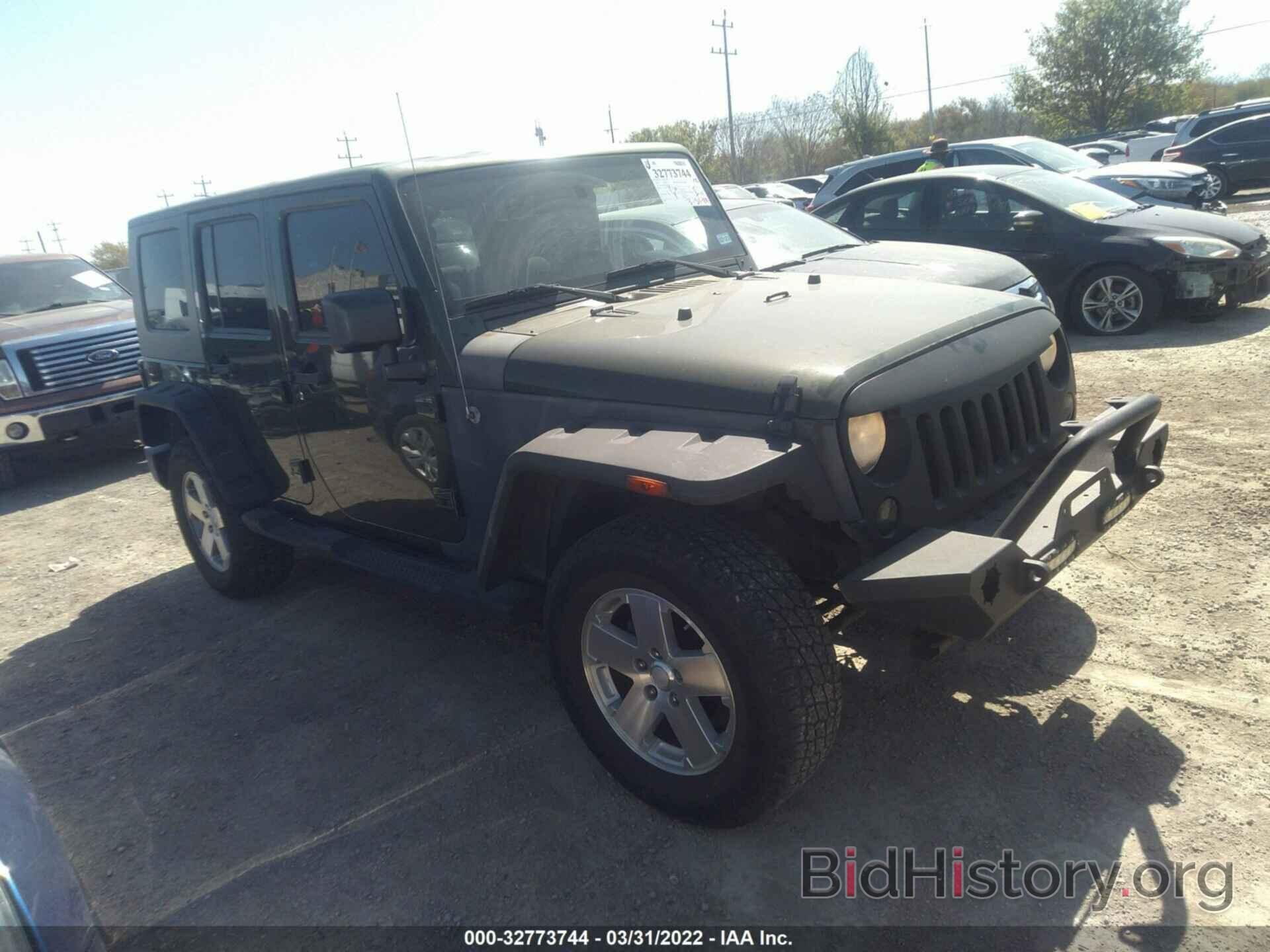 Фотография 1J4GA59148L587733 - JEEP WRANGLER 2008