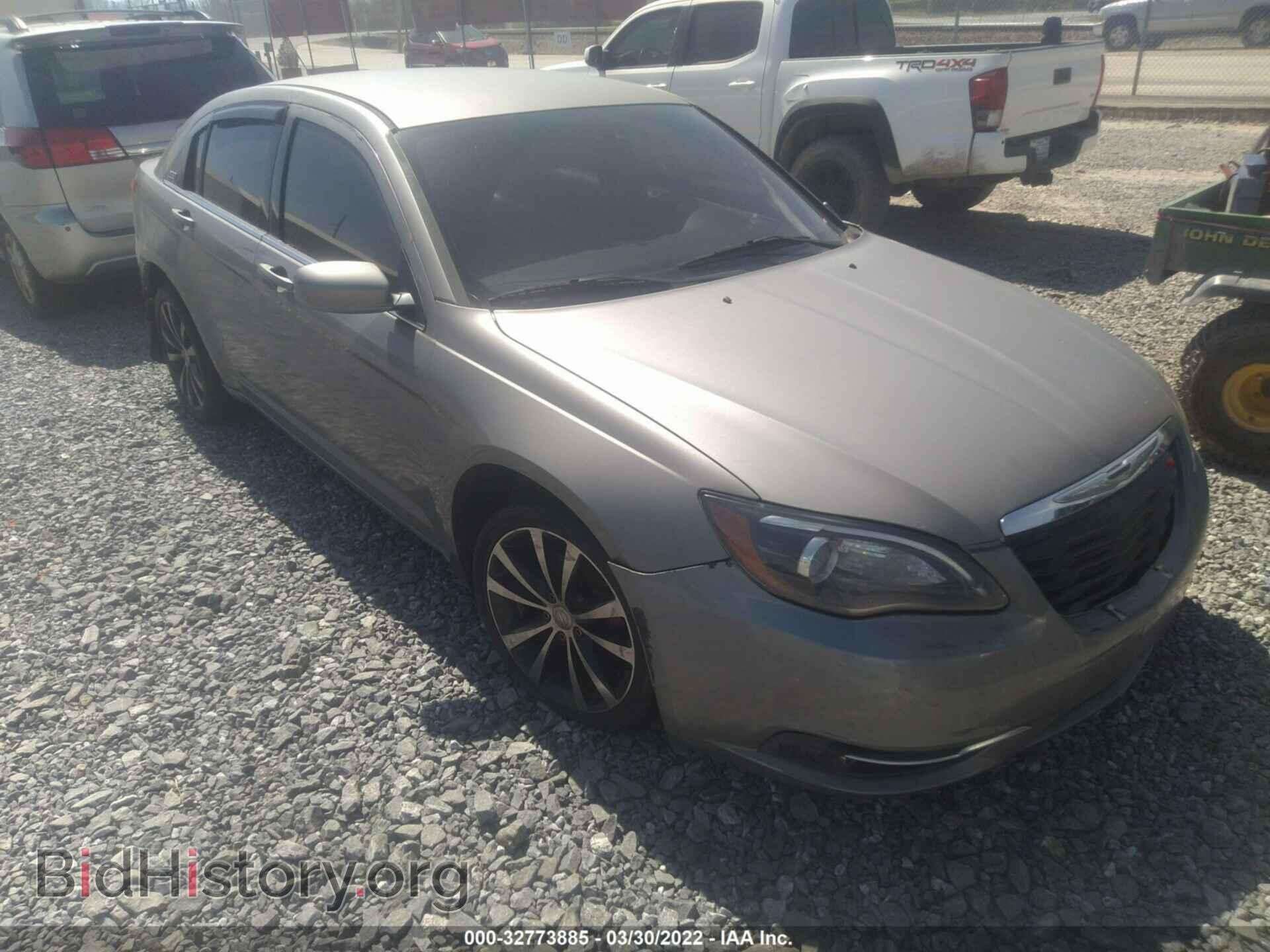 Фотография 1C3CCBBG8DN743710 - CHRYSLER 200 2013