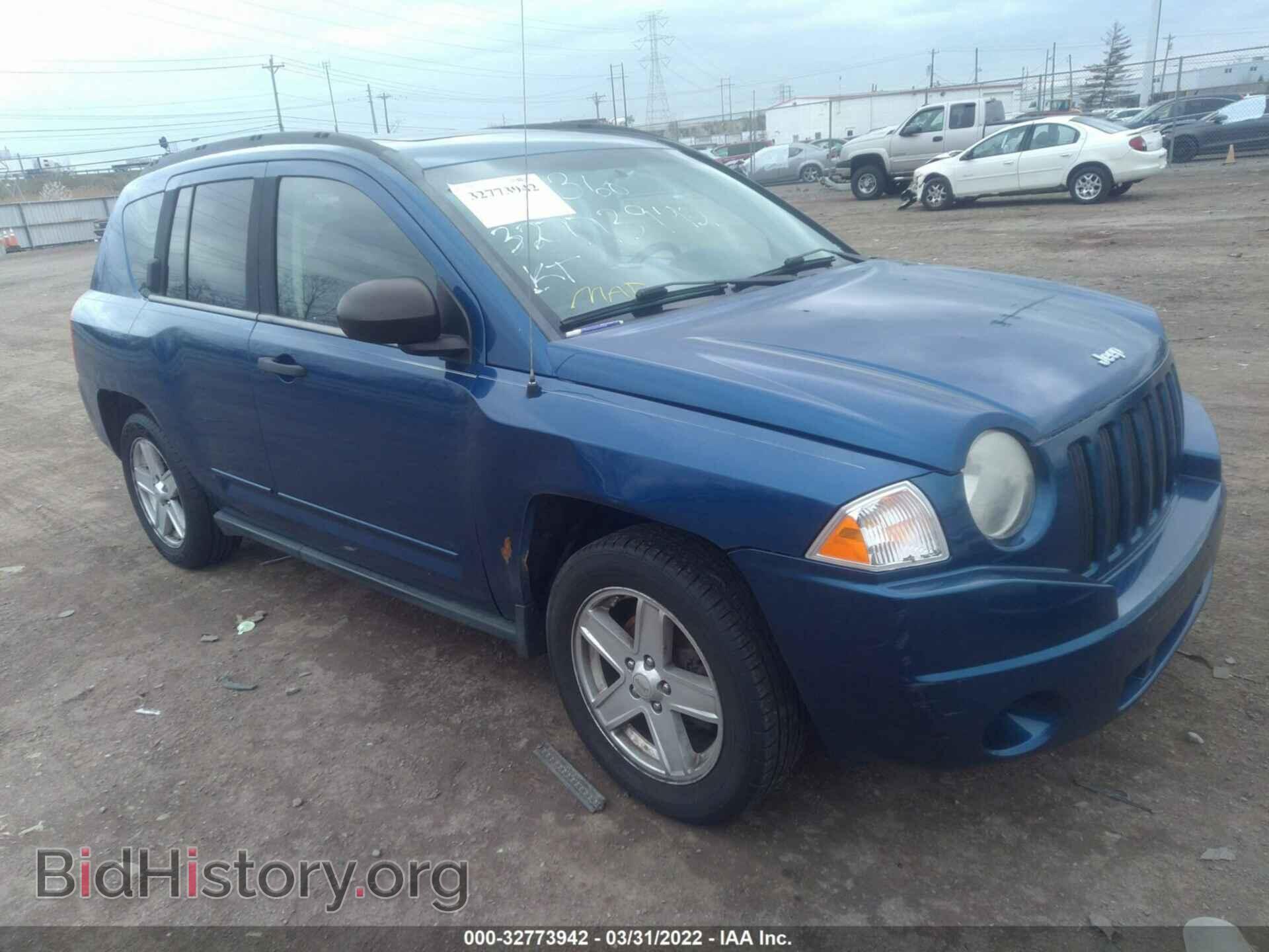 Photo 1J4FF47B99D208014 - JEEP COMPASS 2009