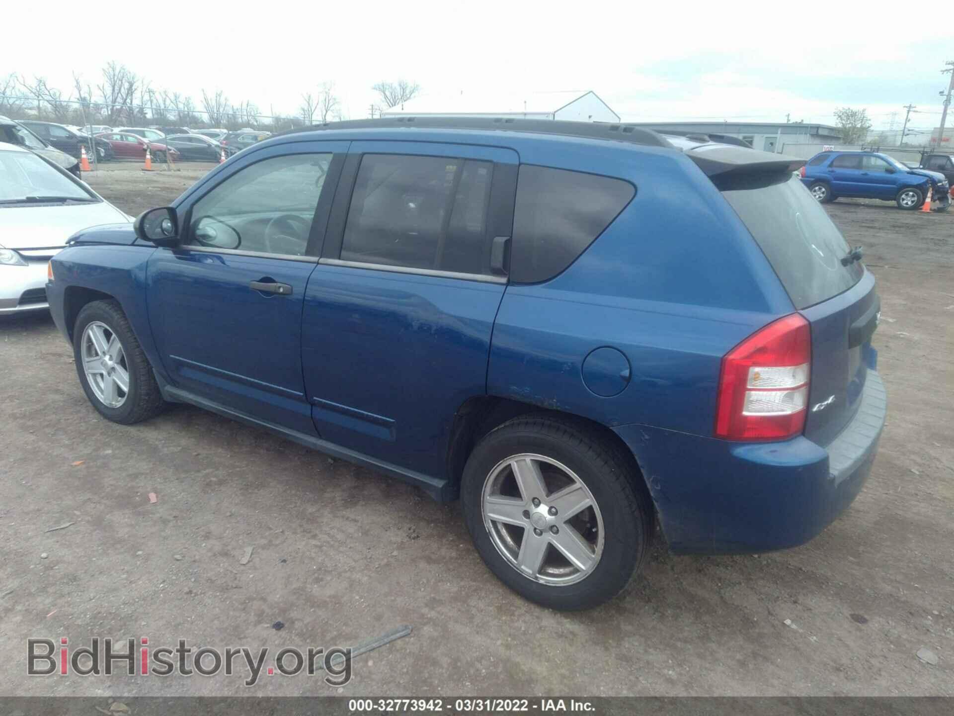 2009 JEEP COMPASS - VIN: 1J4FF47B99D208014 - Фото 3