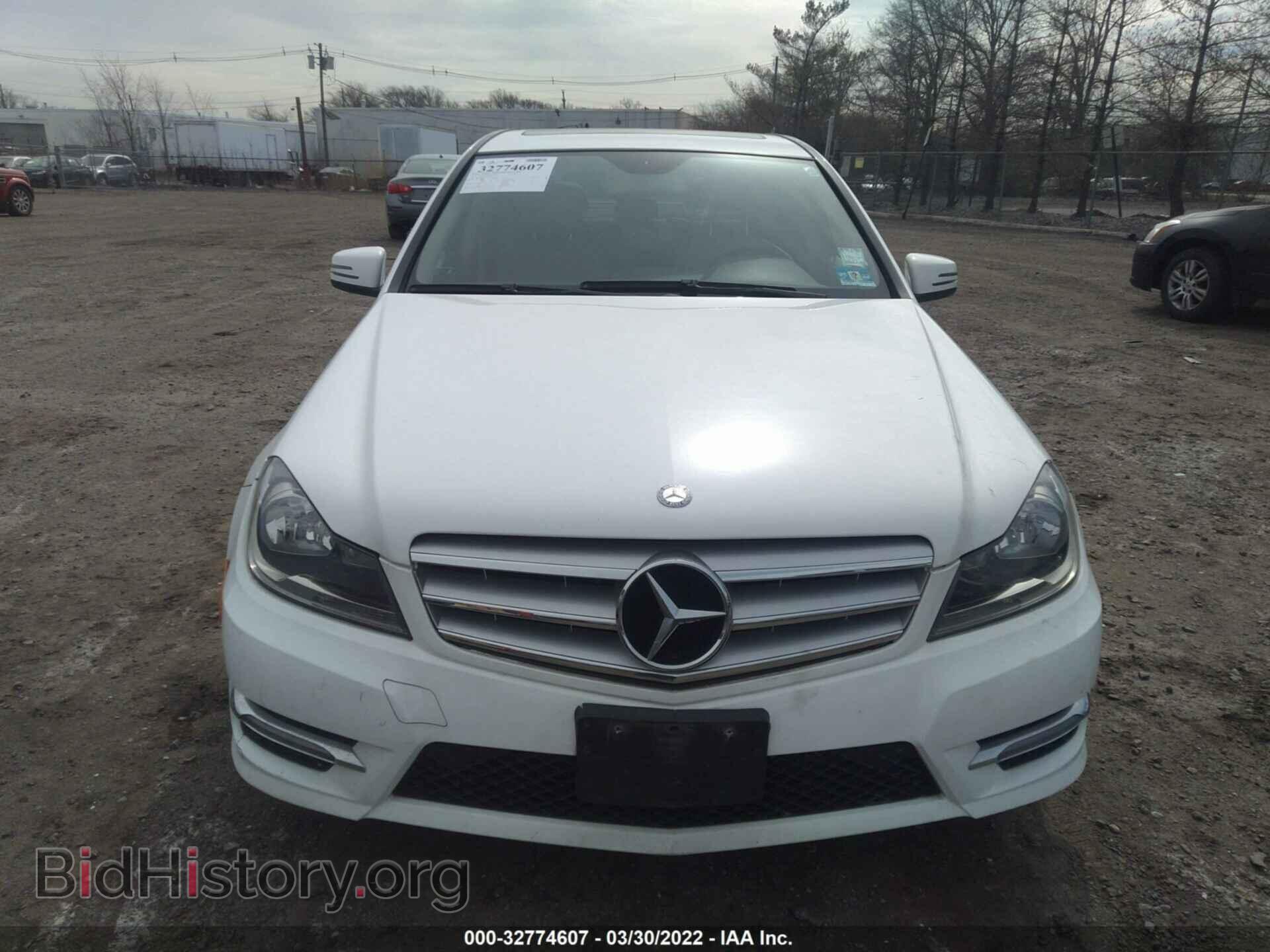 2013 MERCEDES-BENZ C-CLASS - VIN: WDDGF8AB3DR266258 - Фото 6