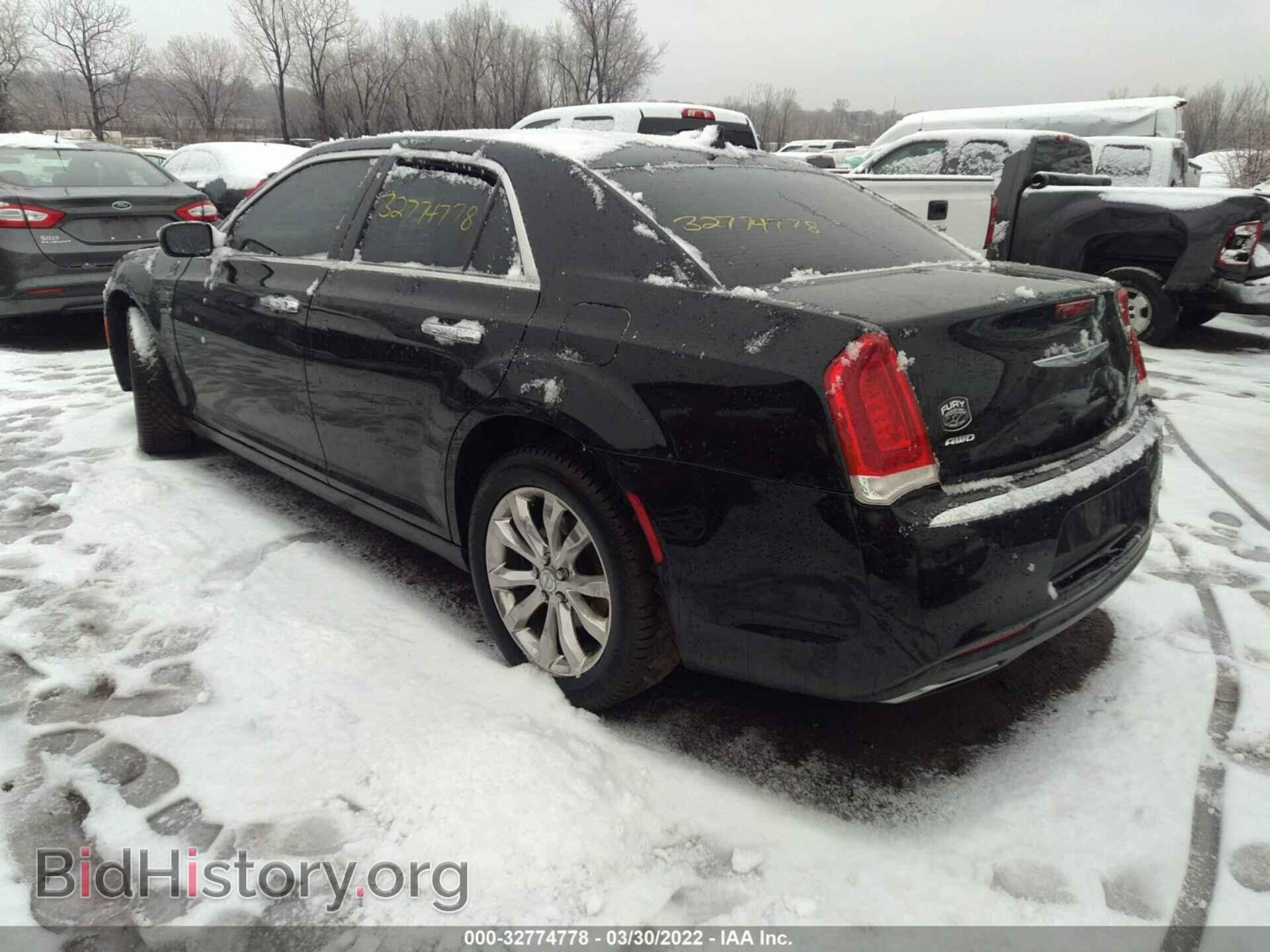 2015 CHRYSLER 300 - VIN: 2C3CCARG2FH757050 - Фото 3