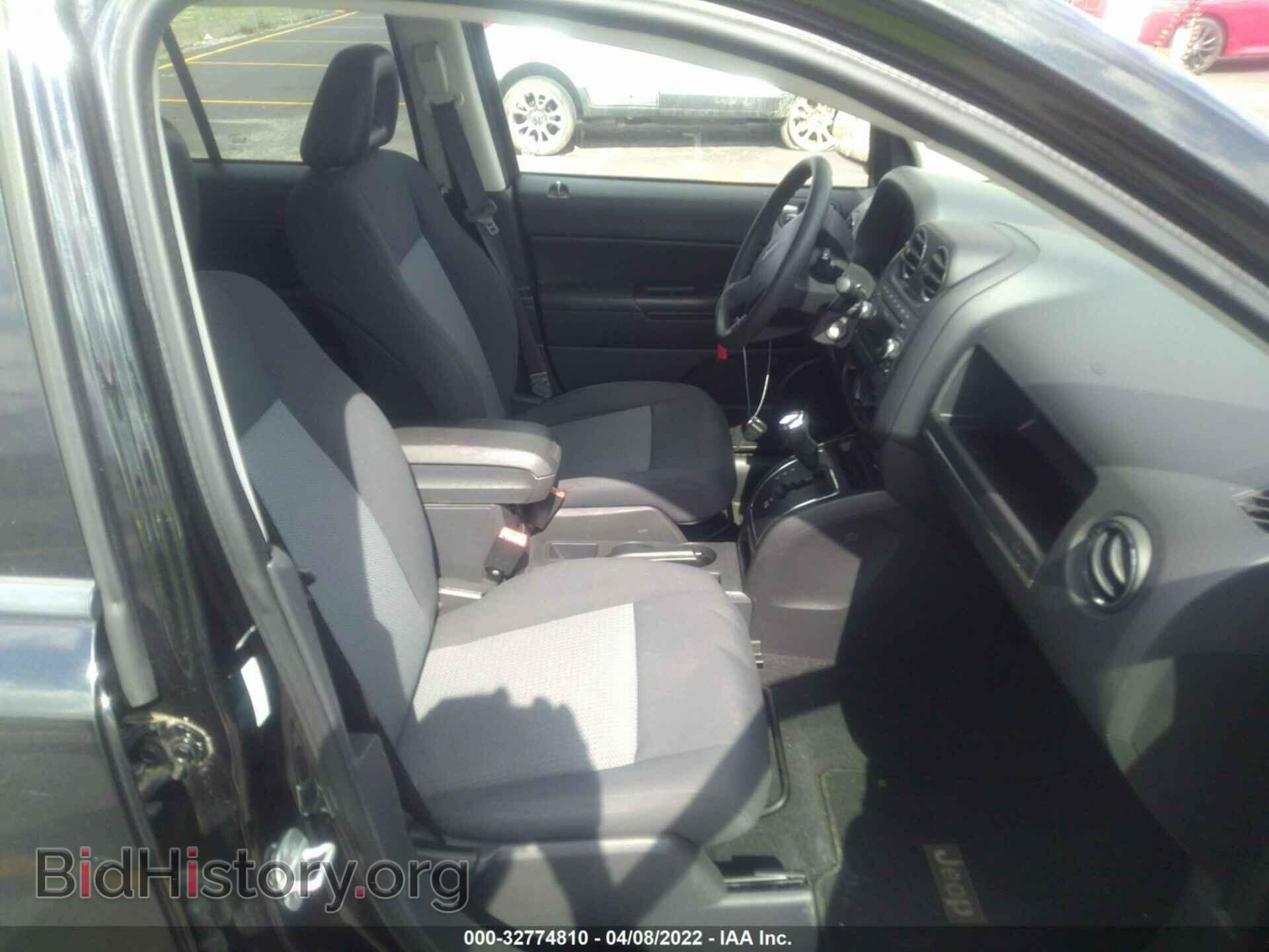 2009 JEEP COMPASS - VIN: 1J4FT47A89D124248 - Фото 5