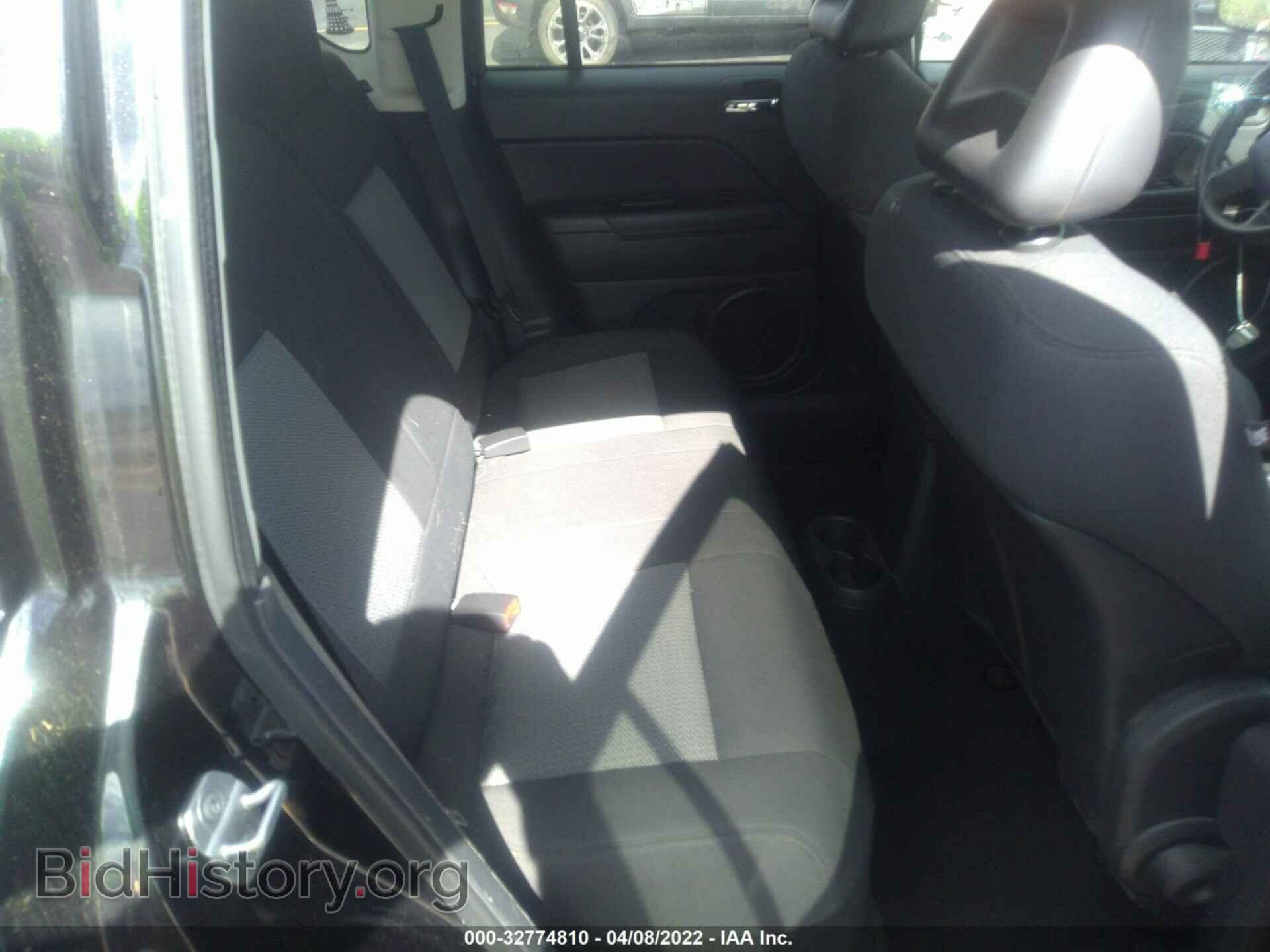 2009 JEEP COMPASS - VIN: 1J4FT47A89D124248 - Фото 8