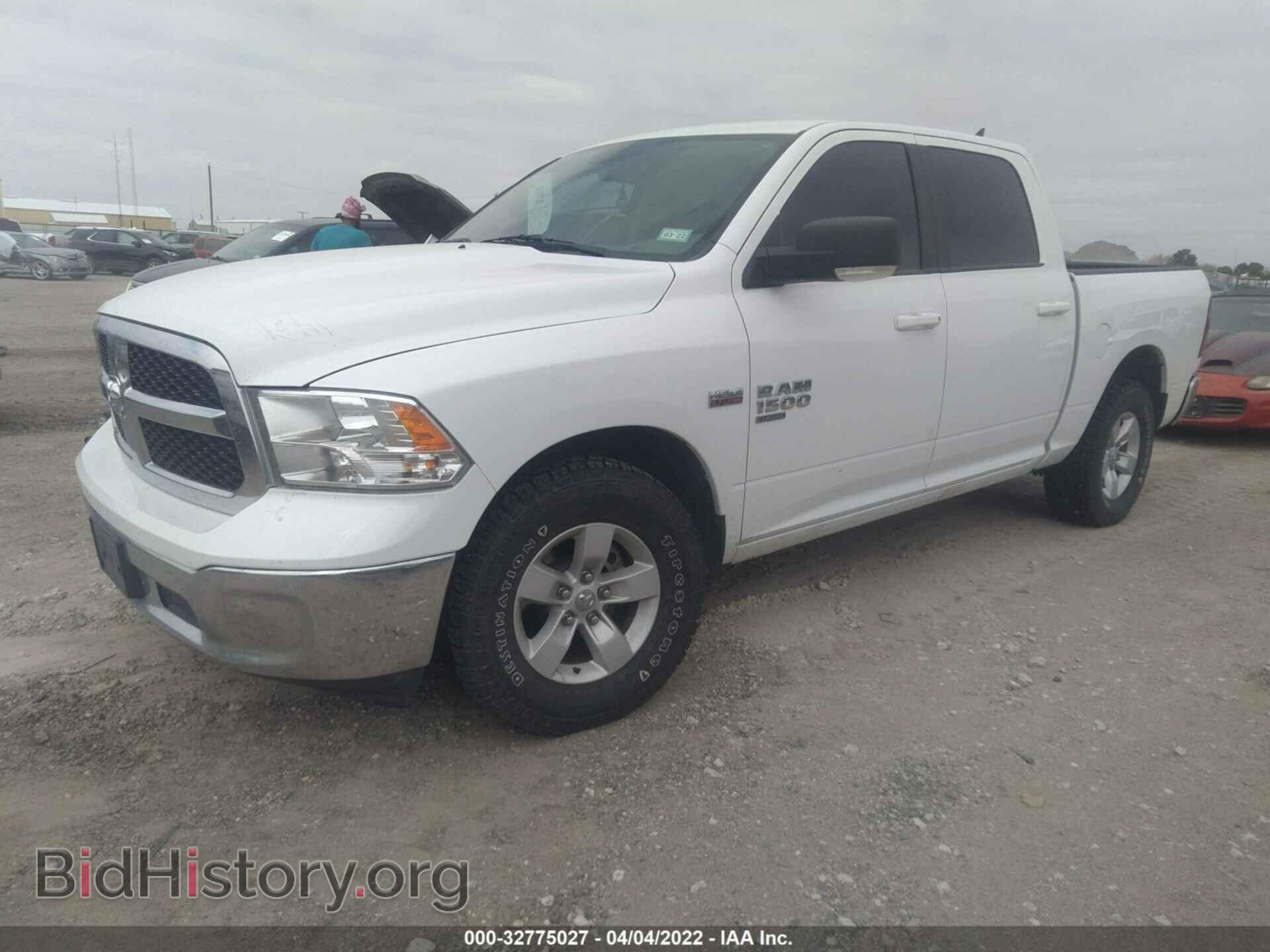 2019 RAM 1500 CLASSIC - VIN: 1C6RR6LT1KS549212 - Фото 2