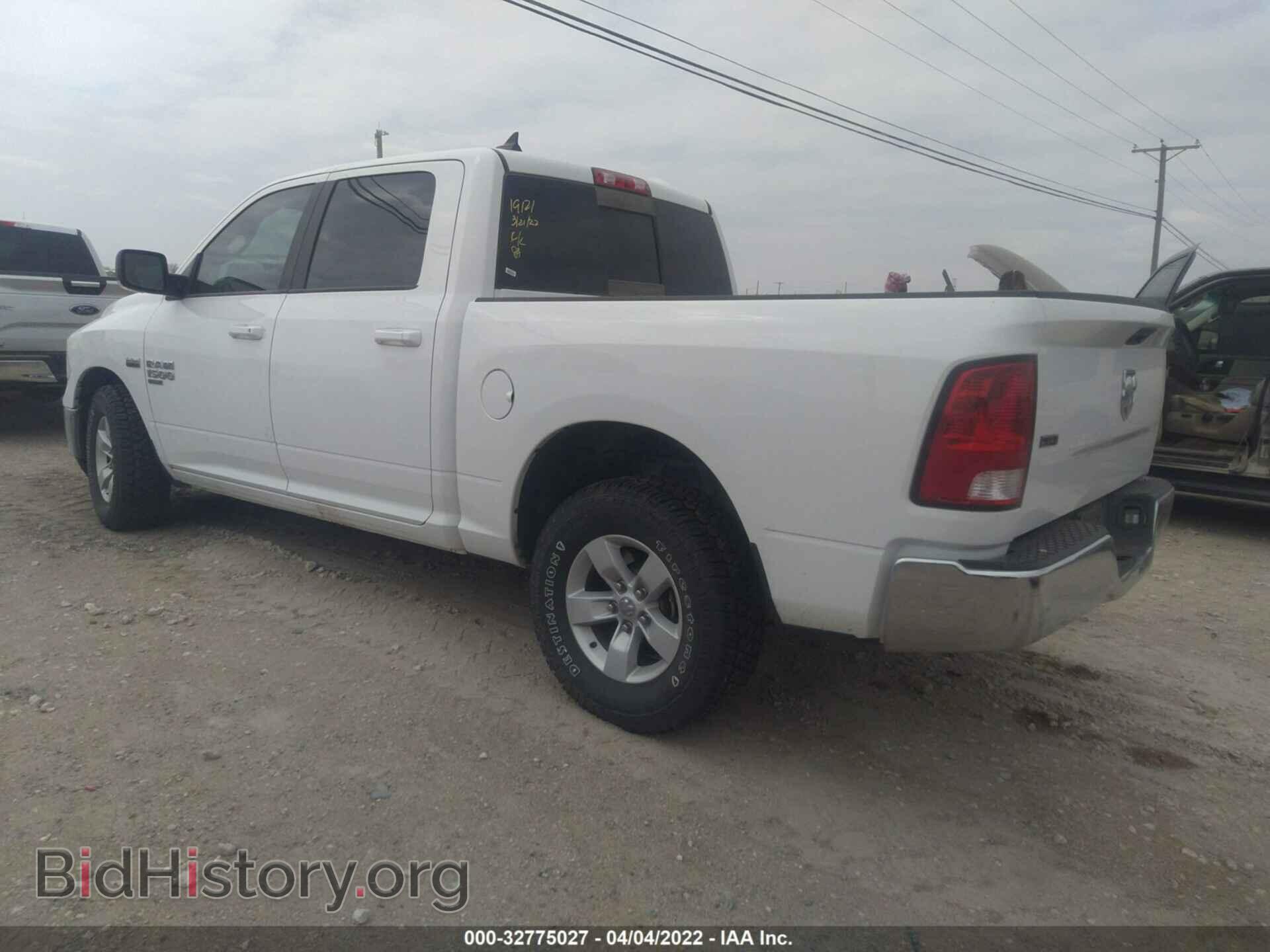 2019 RAM 1500 CLASSIC - VIN: 1C6RR6LT1KS549212 - Фото 3