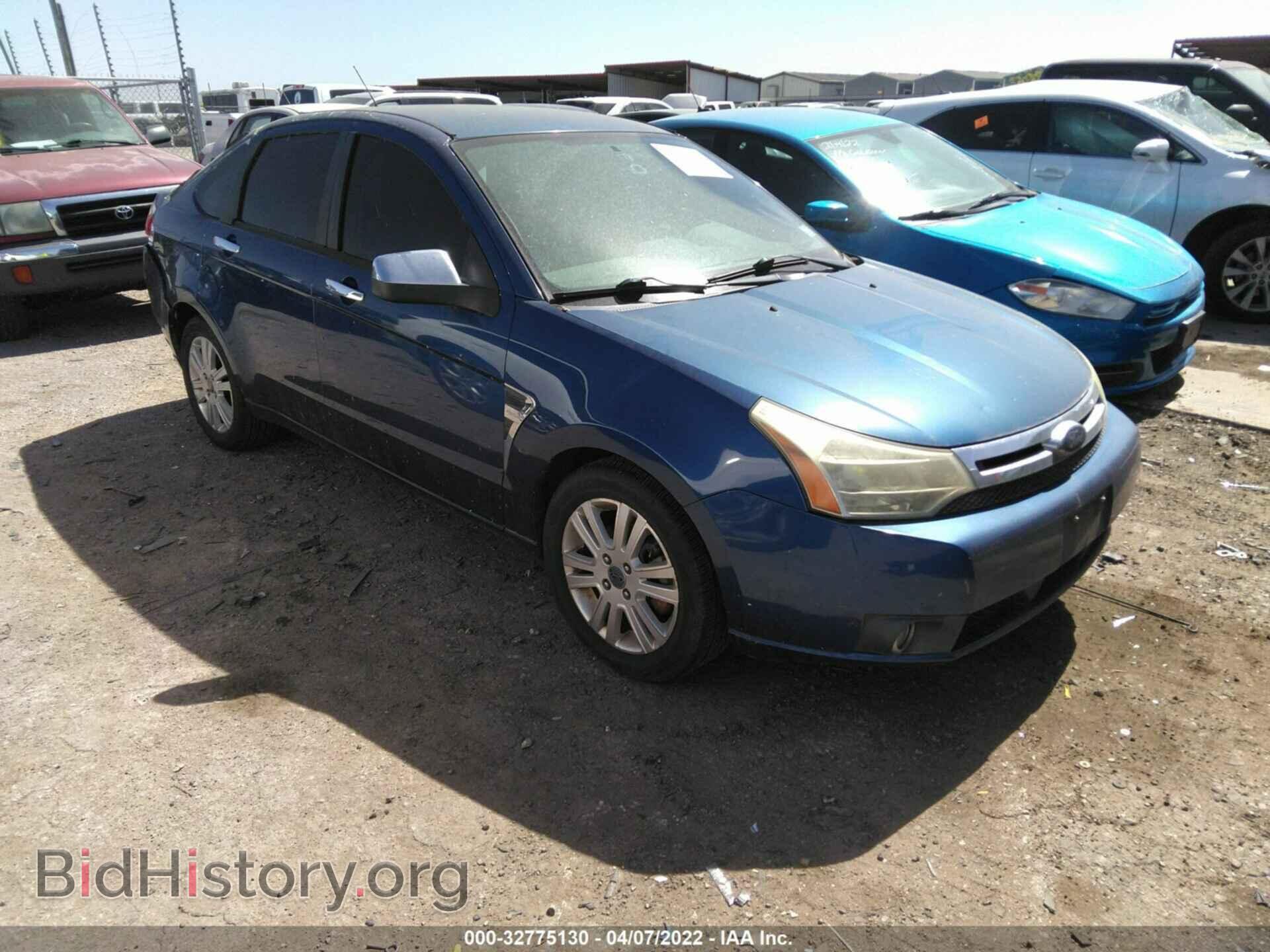 Photo 1FAHP35N18W283835 - FORD FOCUS 2008