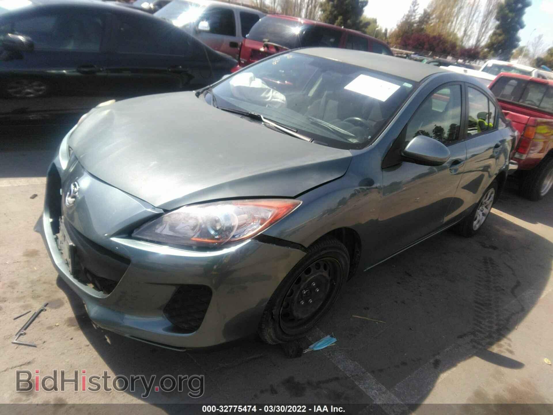 2013 MAZDA MAZDA3 - VIN: JM1BL1UP8D1771769 - Фото 2