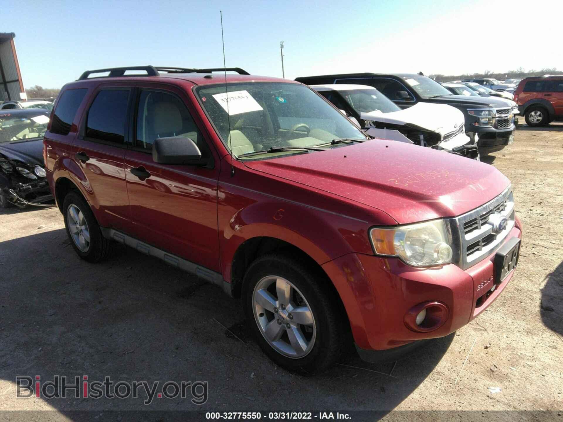 Photo 1FMCU0DG5AKC95445 - FORD ESCAPE 2010