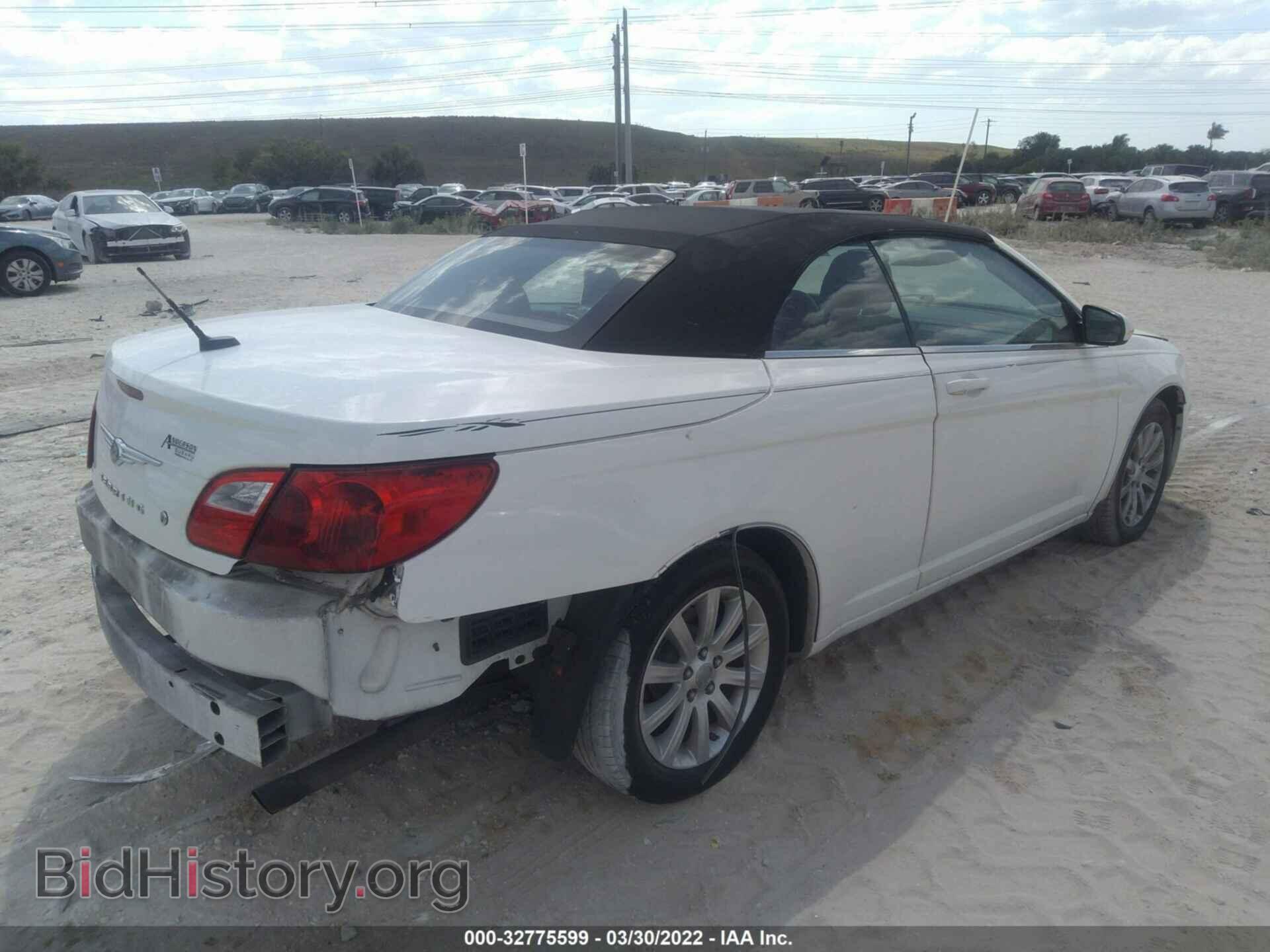 2010 CHRYSLER SEBRING - VIN: 1C3BC5EDXAN220201 - Фото 4