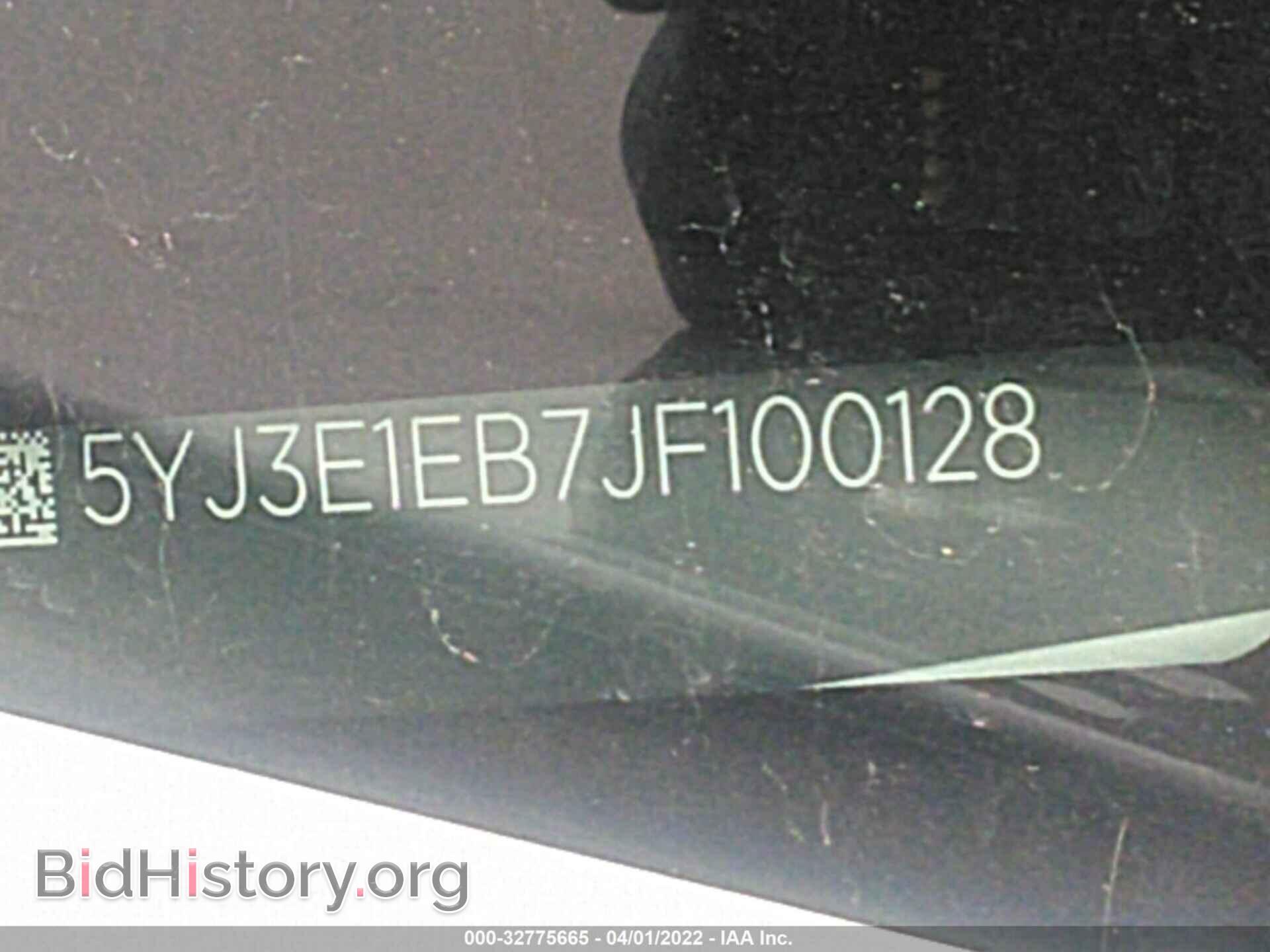 2018 TESLA MODEL 3 - VIN: 5YJ3E1EB7JF100128 - Фото 9