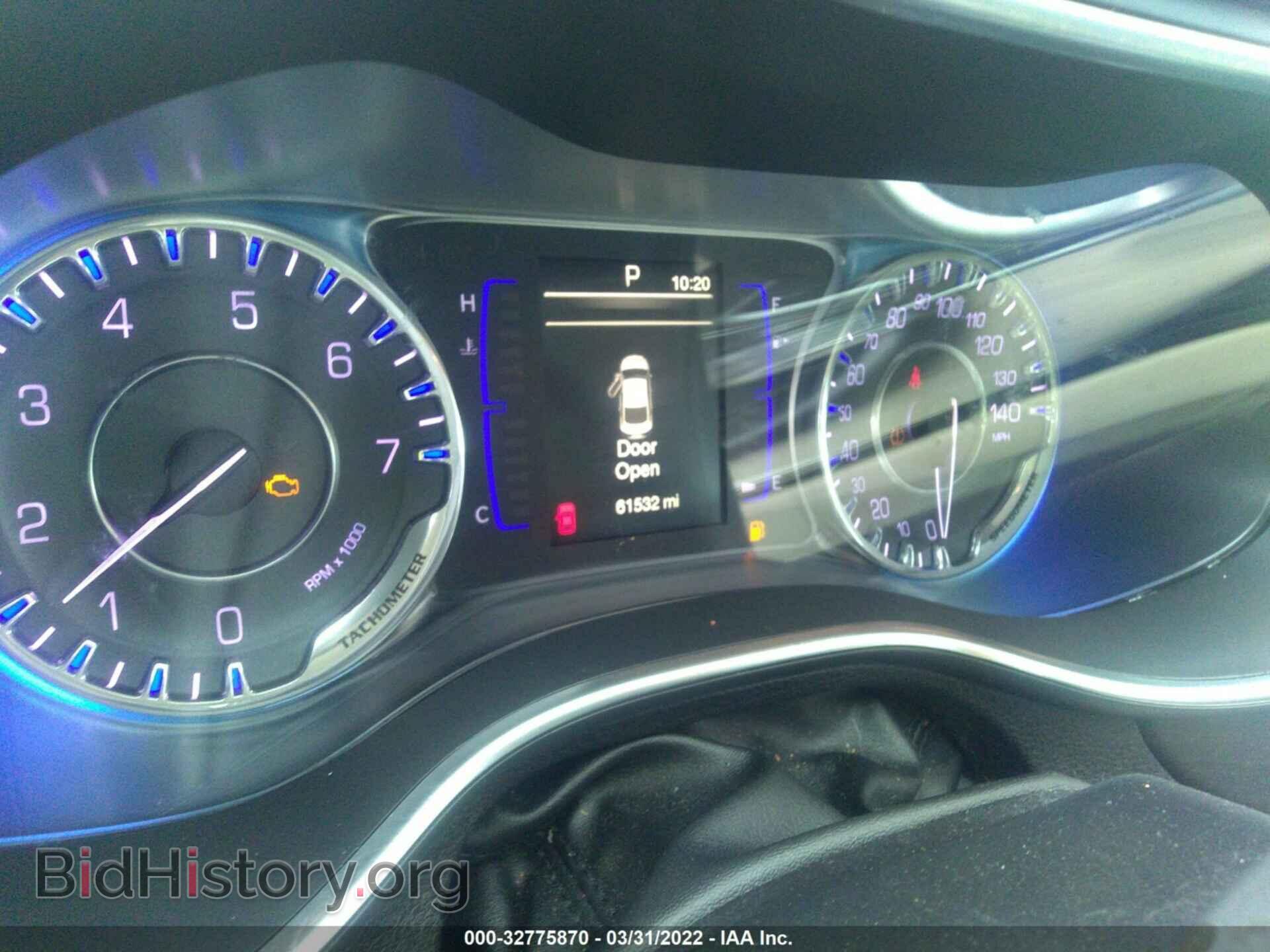 2016 CHRYSLER 200 - VIN: 1C3CCCAB4GN171700 - Фото 7