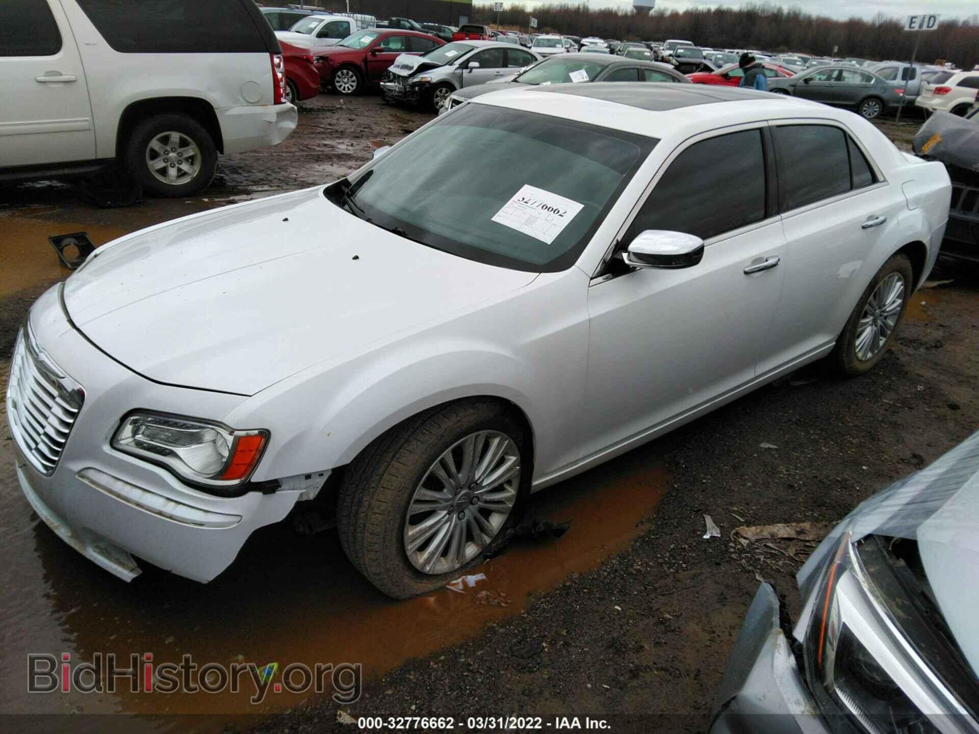 2012 CHRYSLER 300 - VIN: 2C3CCAHG4CH169731 - Фото 2