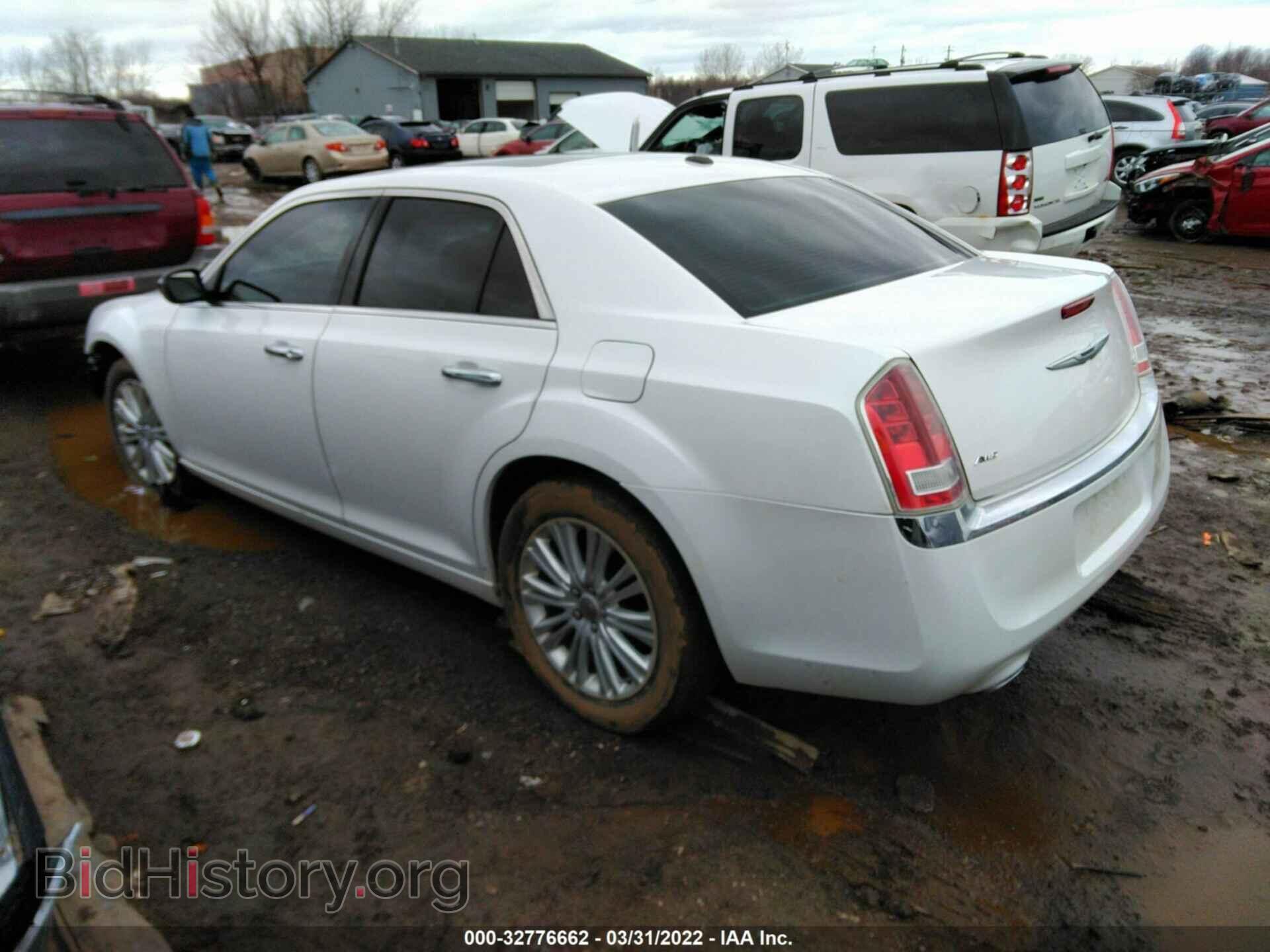 2012 CHRYSLER 300 - VIN: 2C3CCAHG4CH169731 - Фото 3