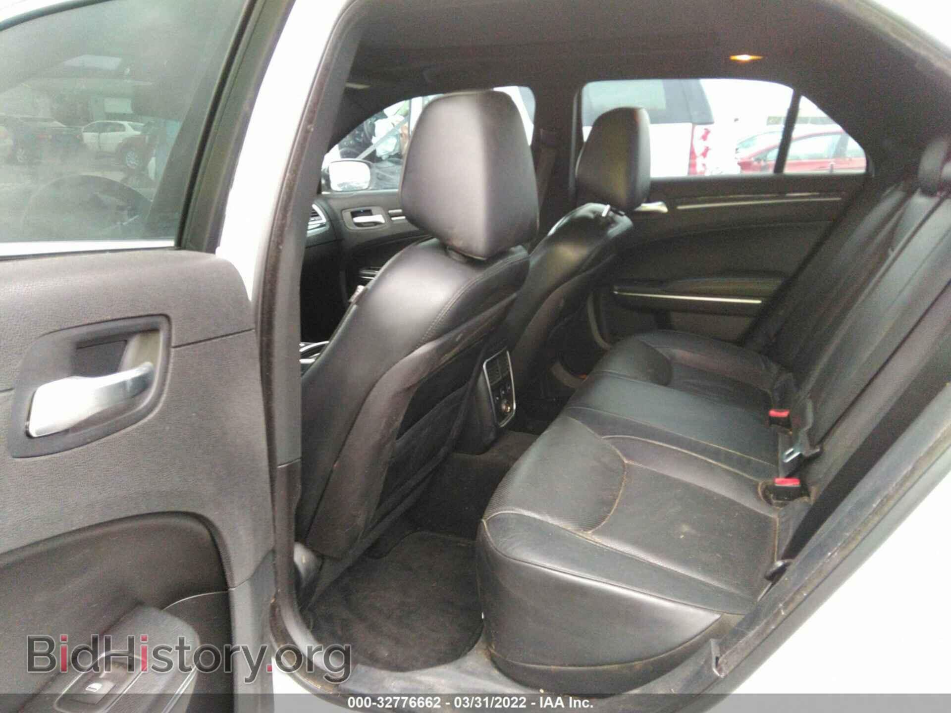 2012 CHRYSLER 300 - VIN: 2C3CCAHG4CH169731 - Фото 8