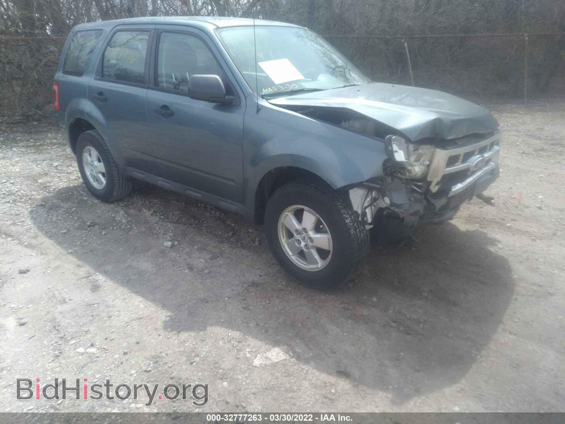 Фотография 1FMCU0C77CKB33174 - FORD ESCAPE 2012