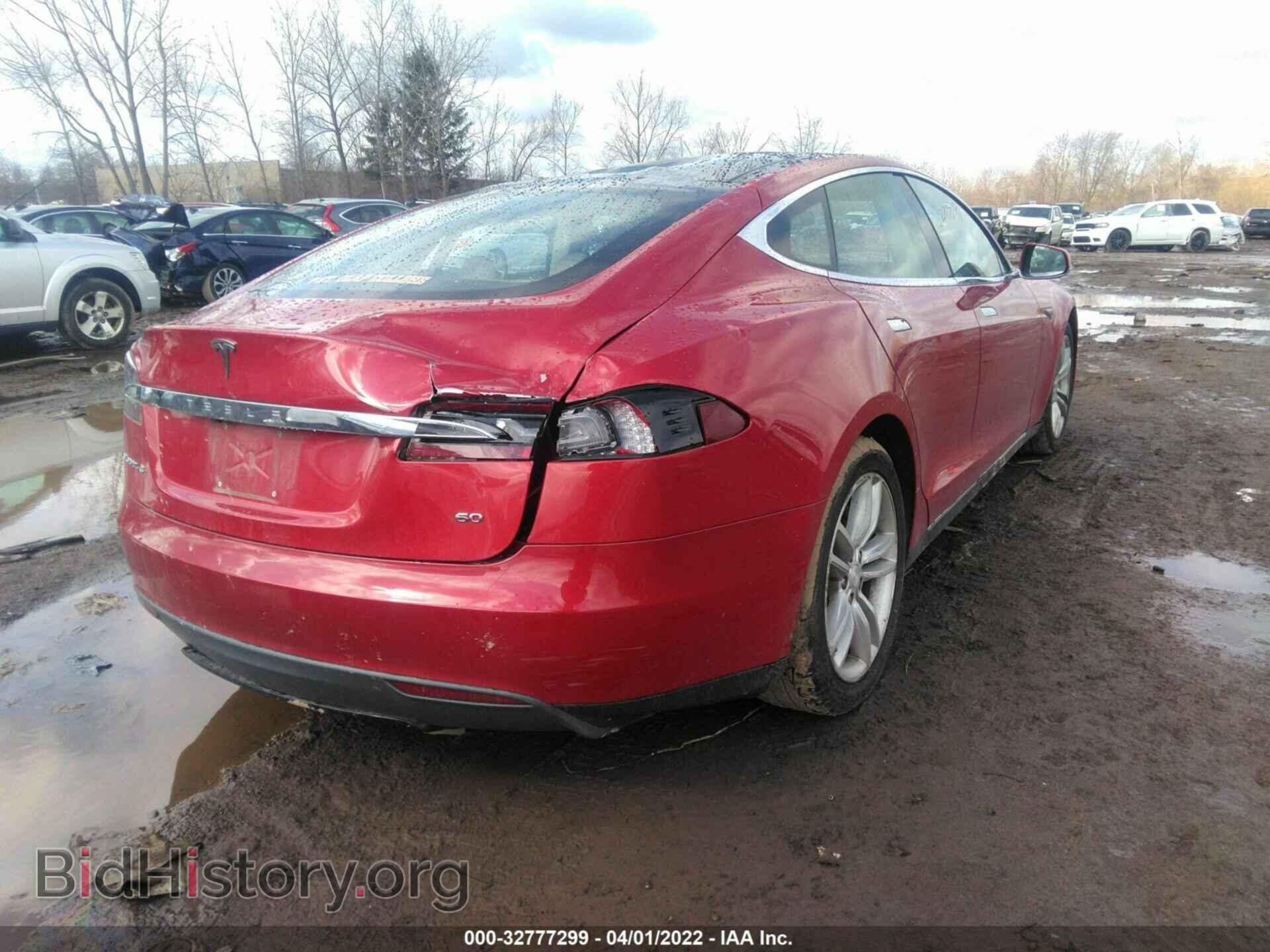 2014 TESLA MODEL S - VIN: 5YJSA1S17EFP42809 - Фото 4