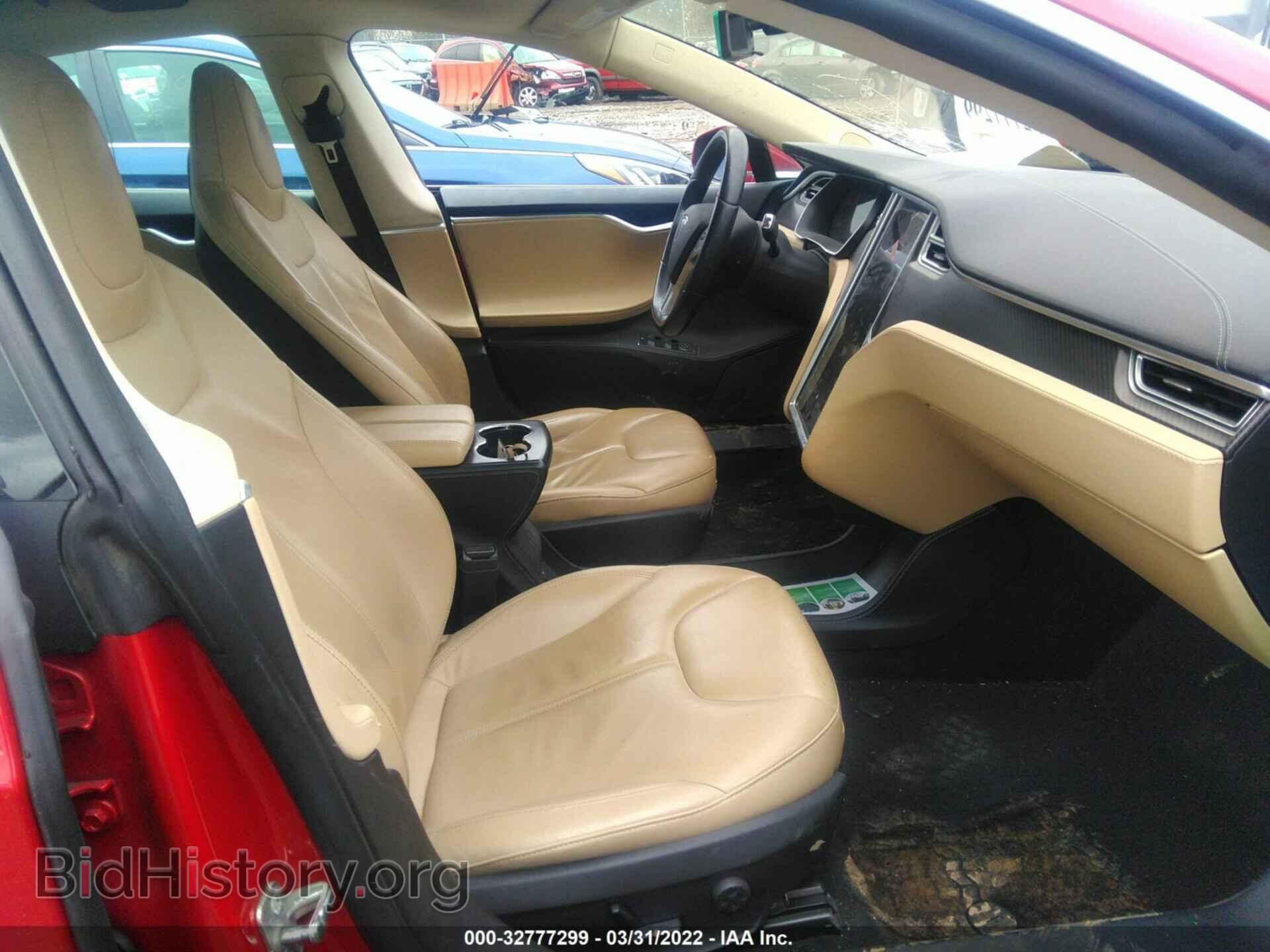 2014 TESLA MODEL S - VIN: 5YJSA1S17EFP42809 - Фото 5