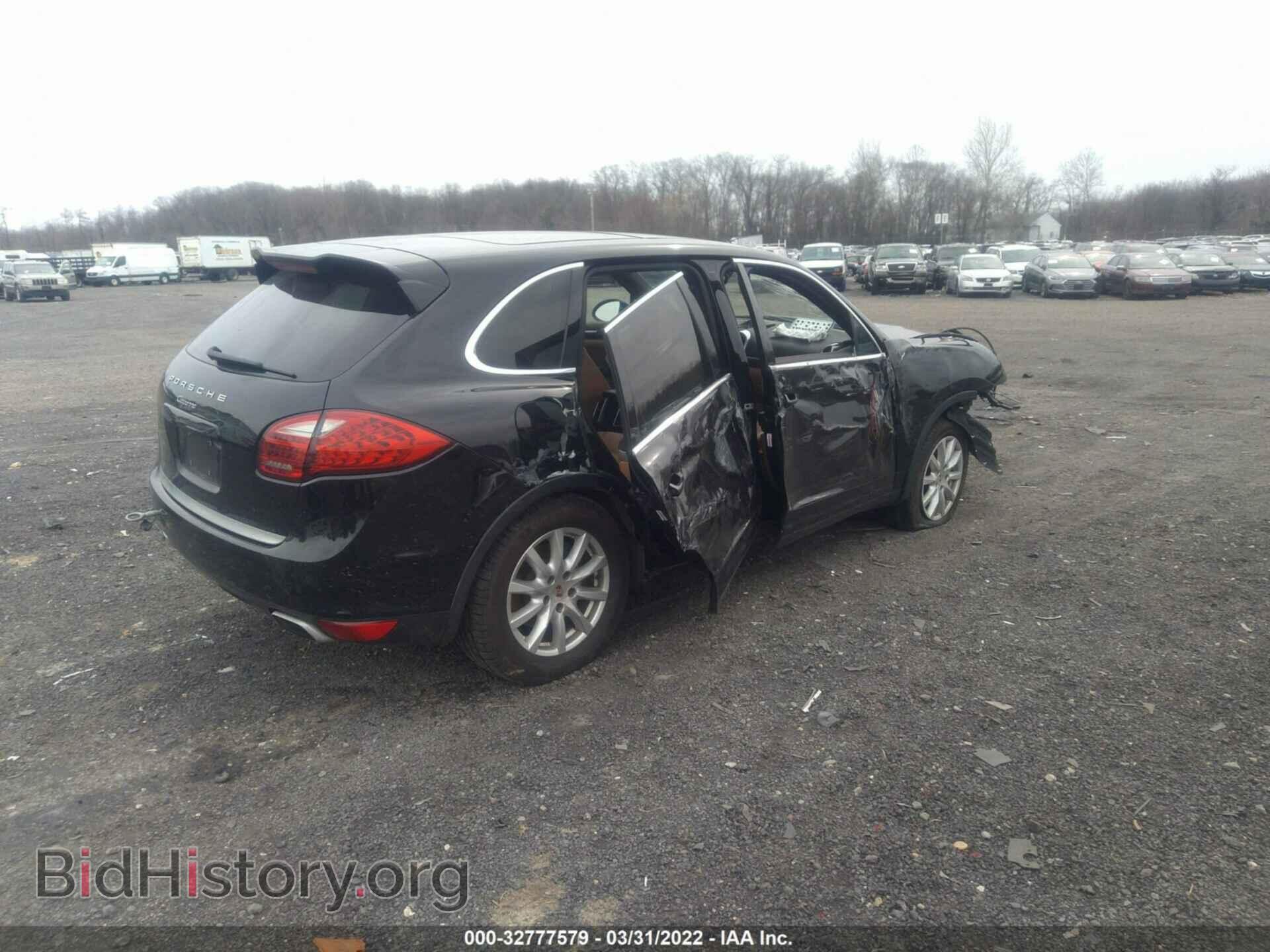 2013 PORSCHE CAYENNE - VIN: WP1AA2A22DLA06401 - Фото 4