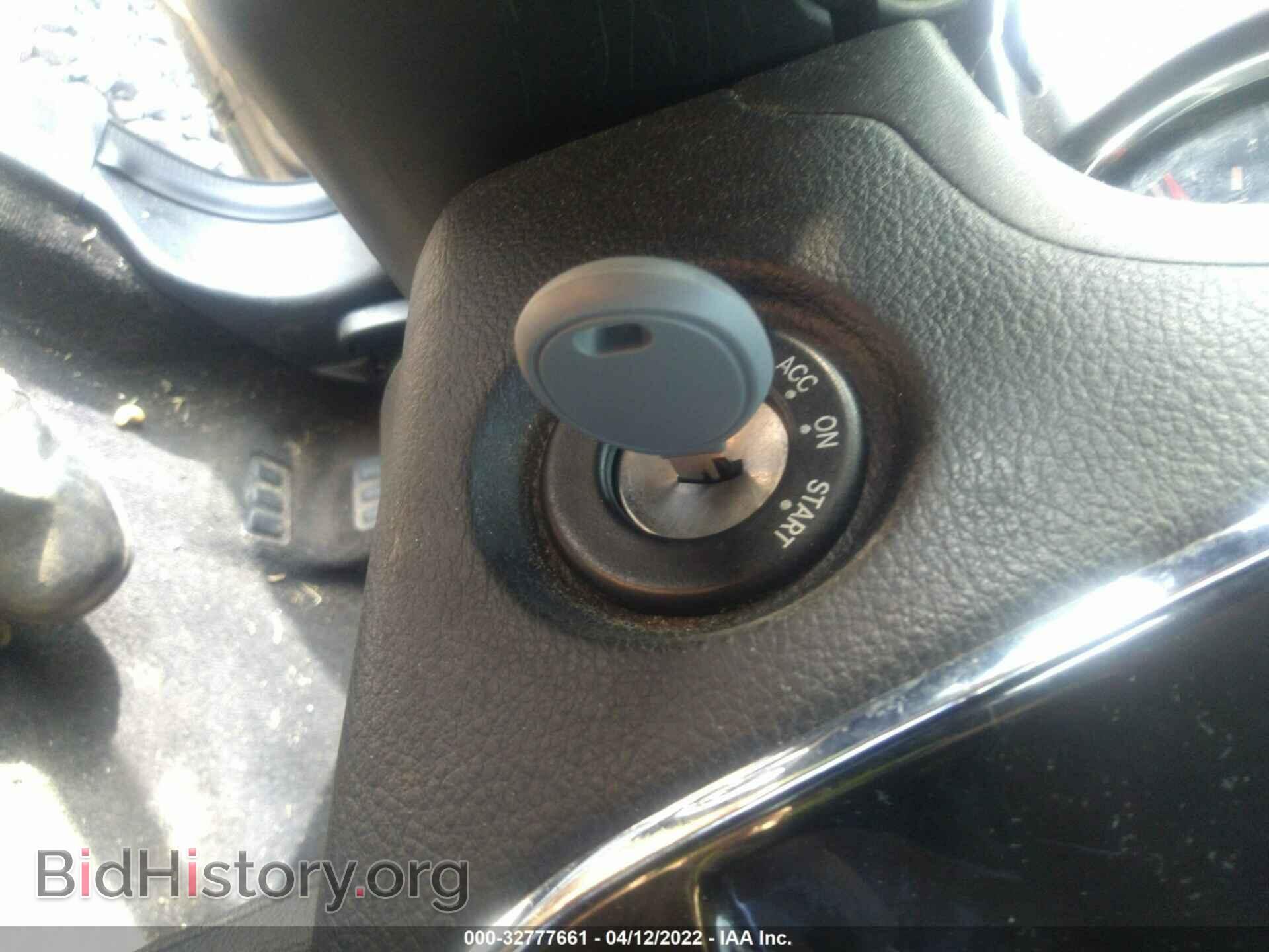 2013 CHRYSLER 200 - VIN: 1C3CCBCB1DN568025 - Фото 11